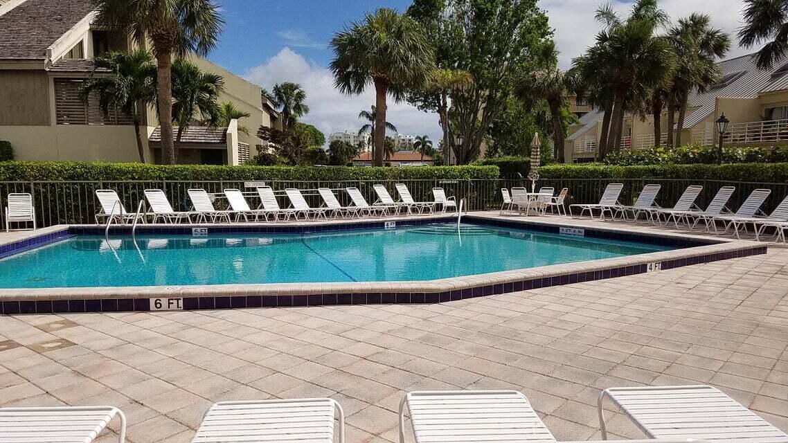 1605 S Us Highway 1 6b