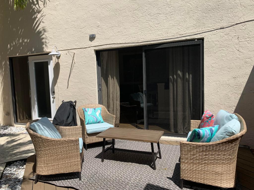 1605 S Us Highway 1 6b