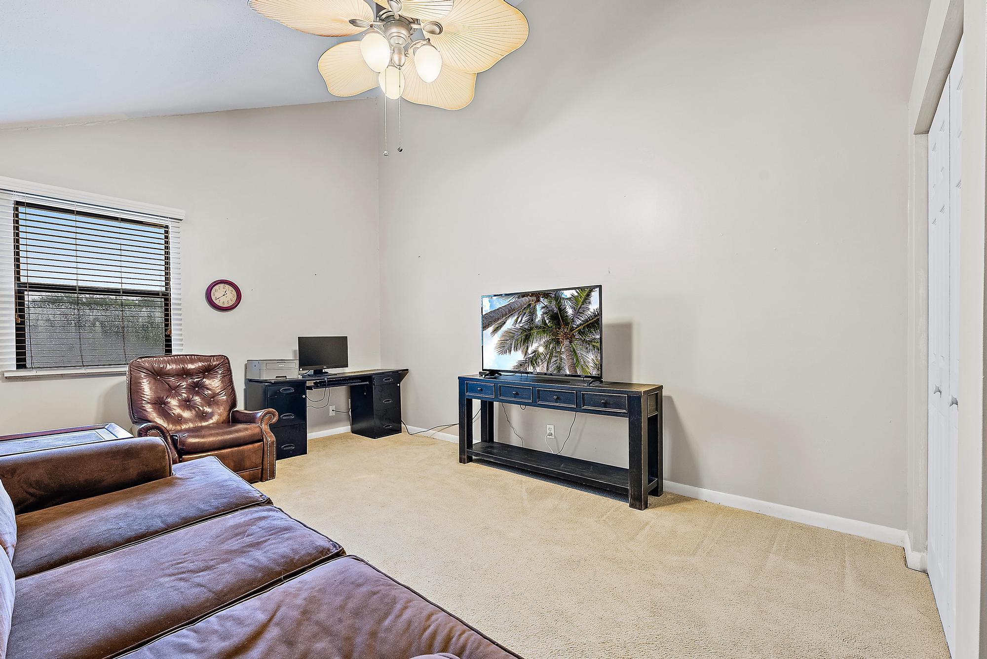 9006 Highland Pines Trail