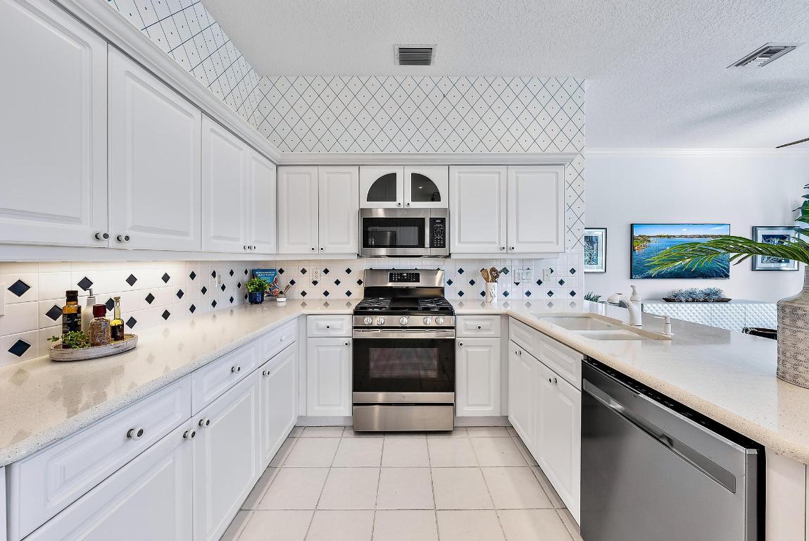 513 Eagleton Cove Trace