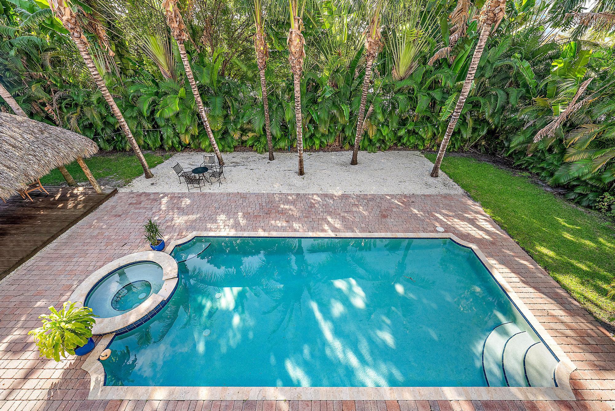 10802 SE Arielle Terrace