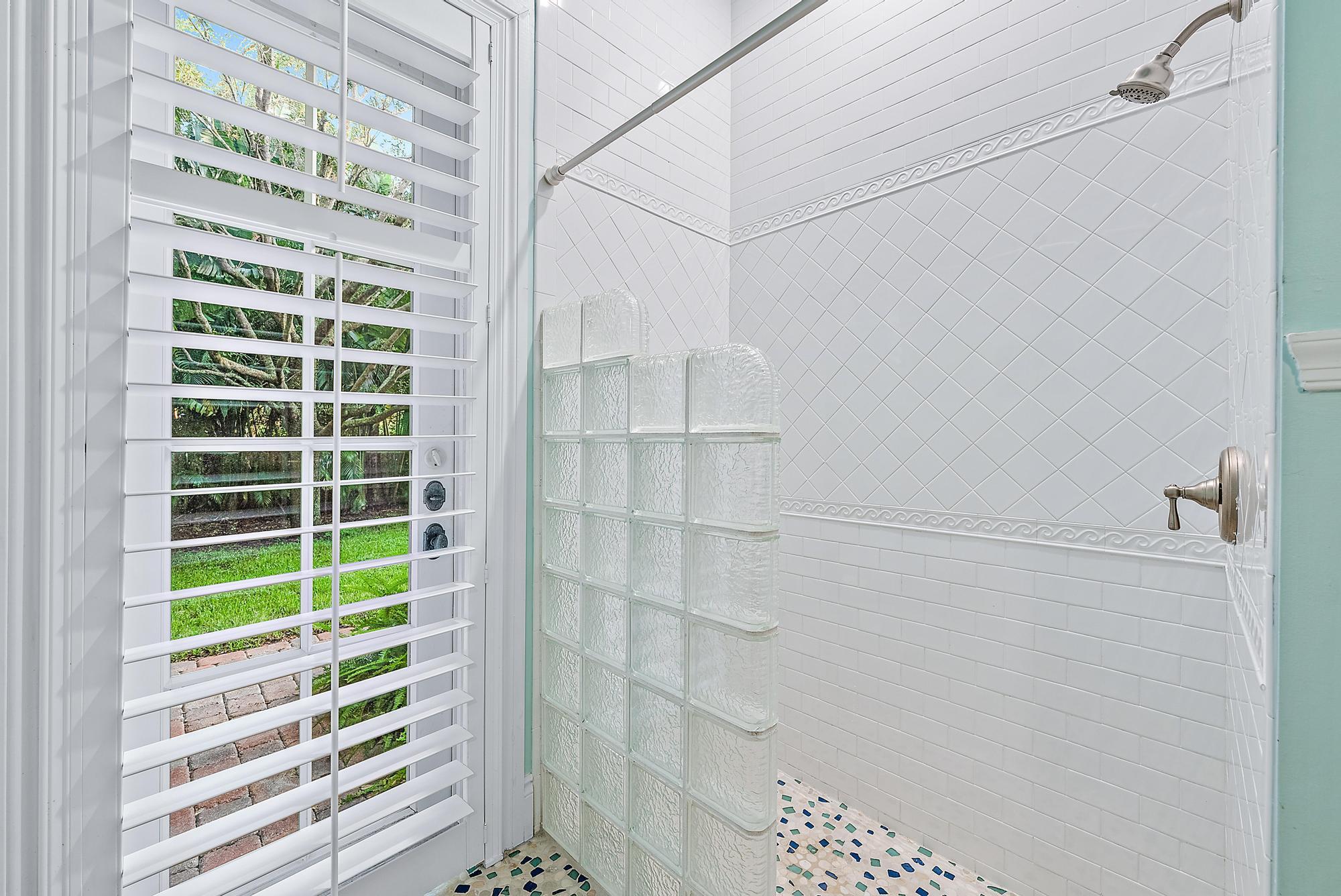 10802 SE Arielle Terrace