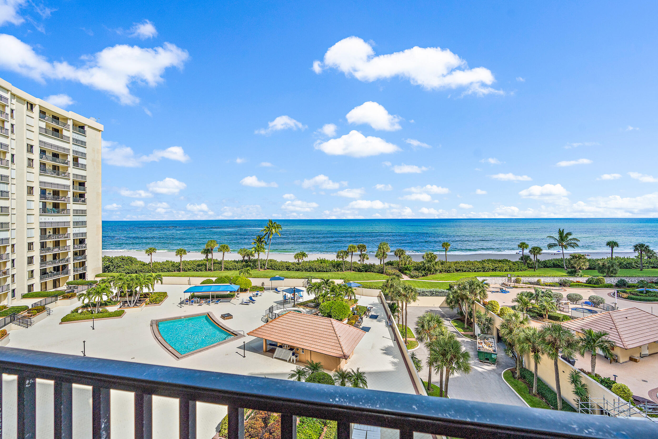 400 Ocean Trail Way 610