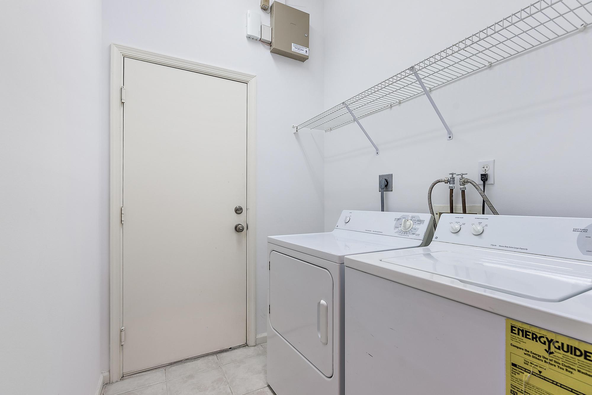 1419 SW Greens Pointe Way