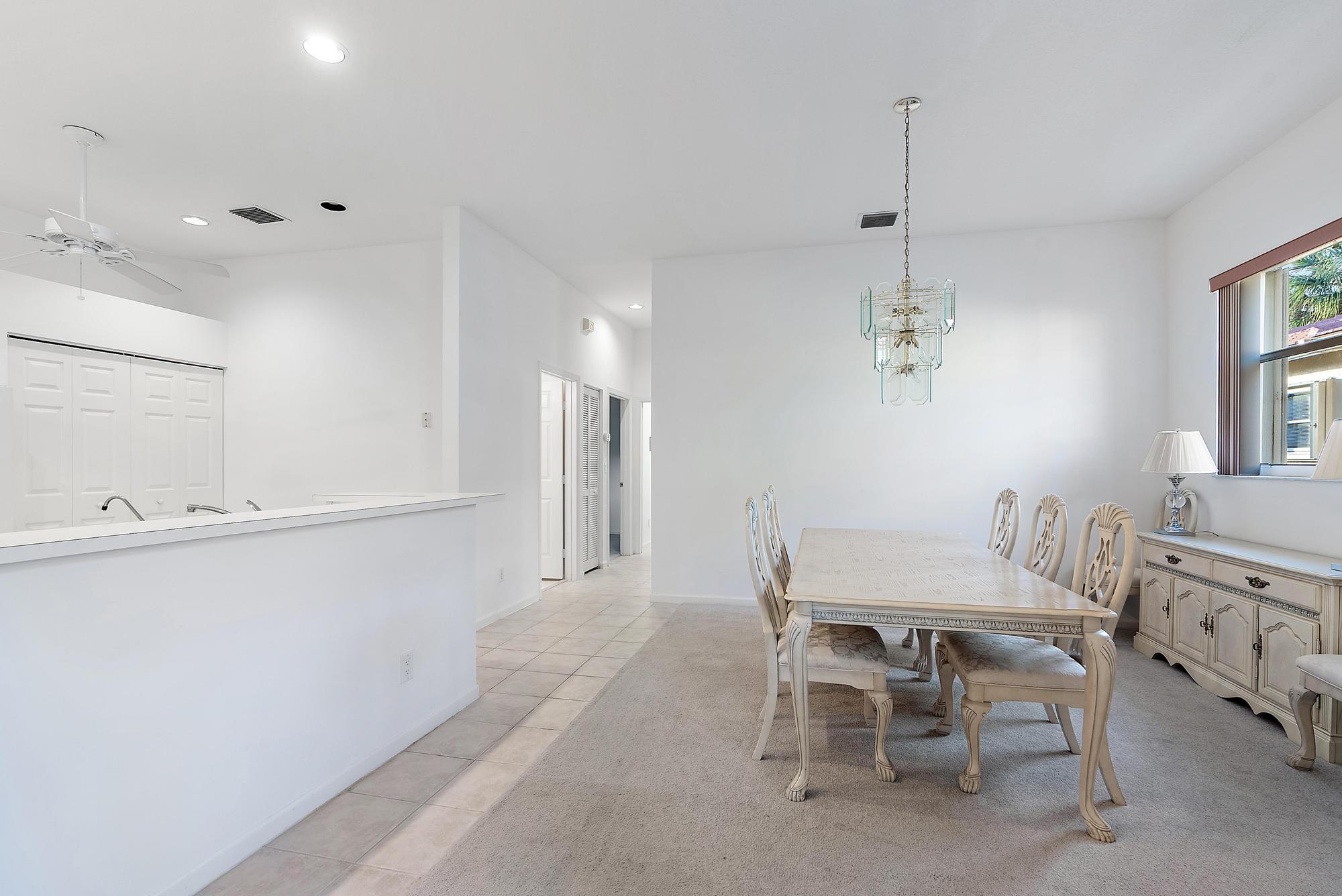 1419 SW Greens Pointe Way