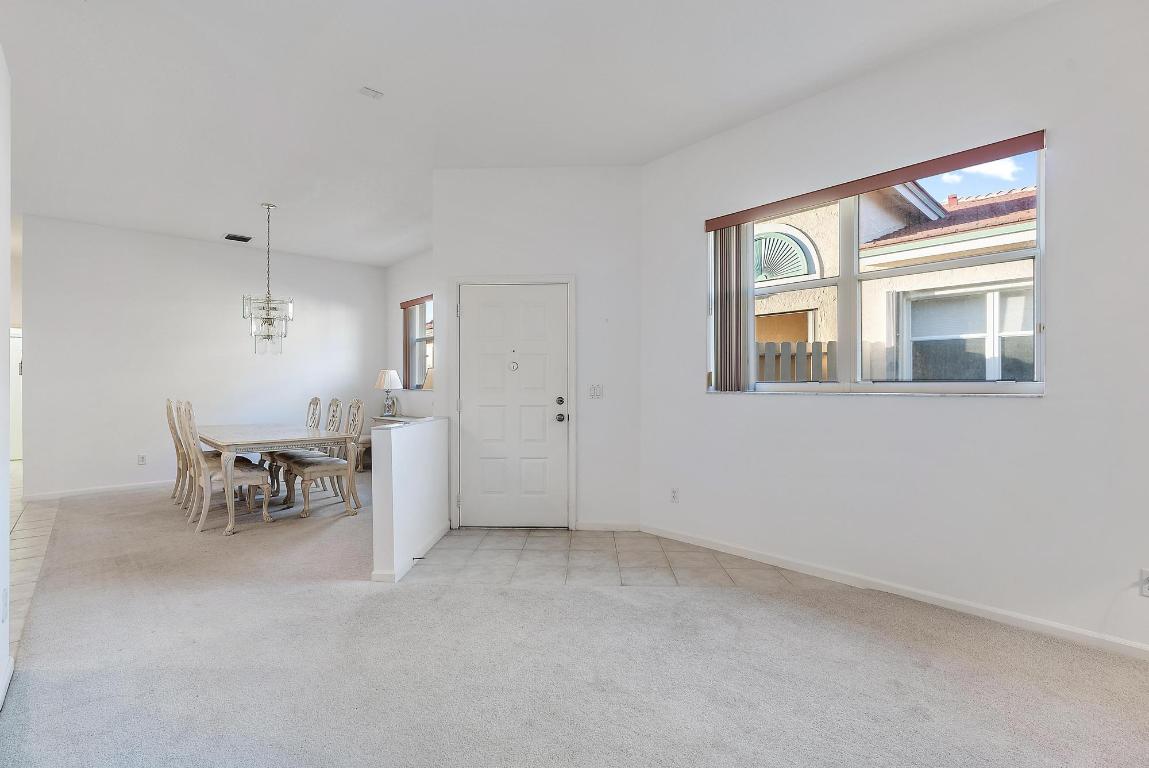 1419 SW Greens Pointe Way