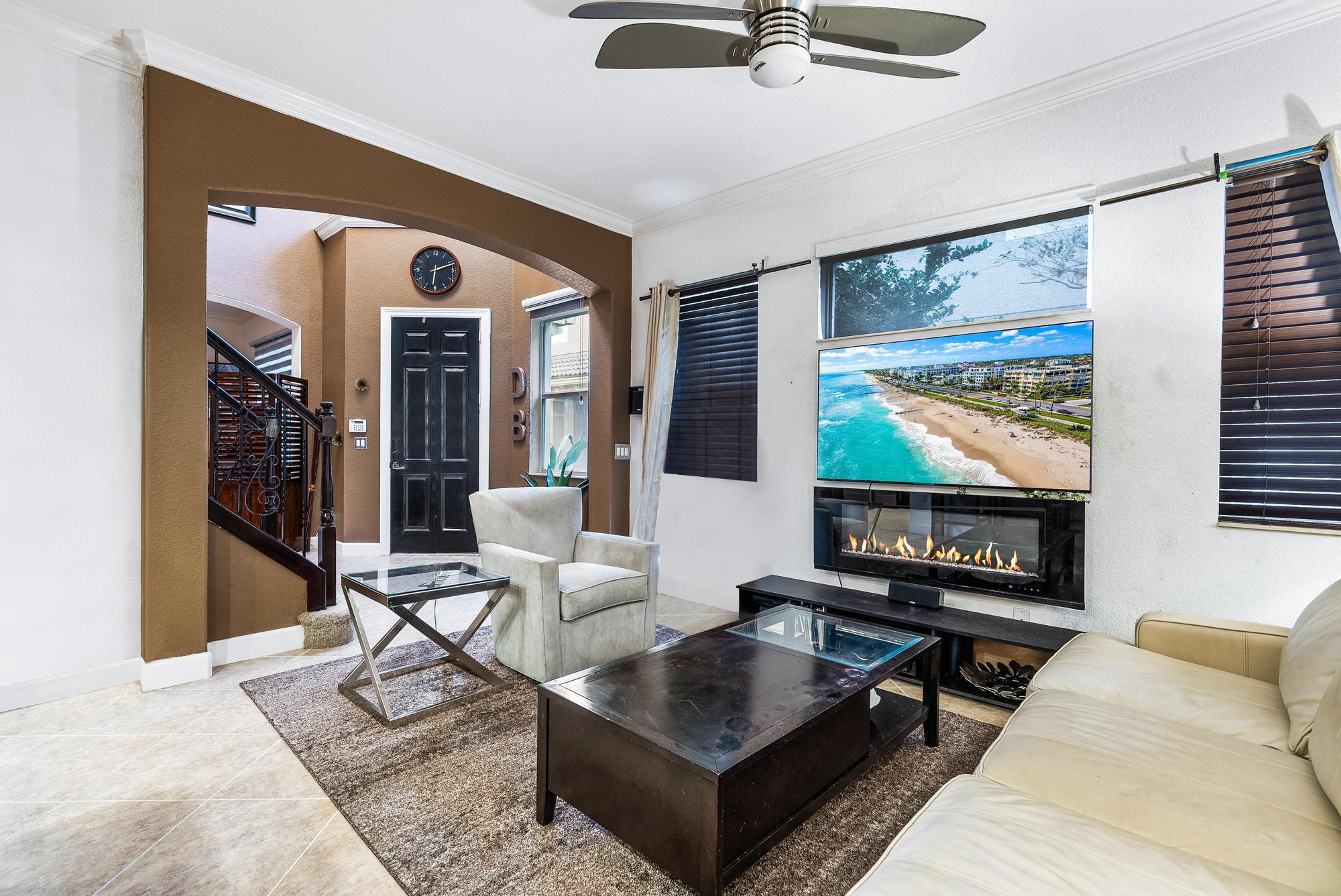 4715 Cadiz Circle