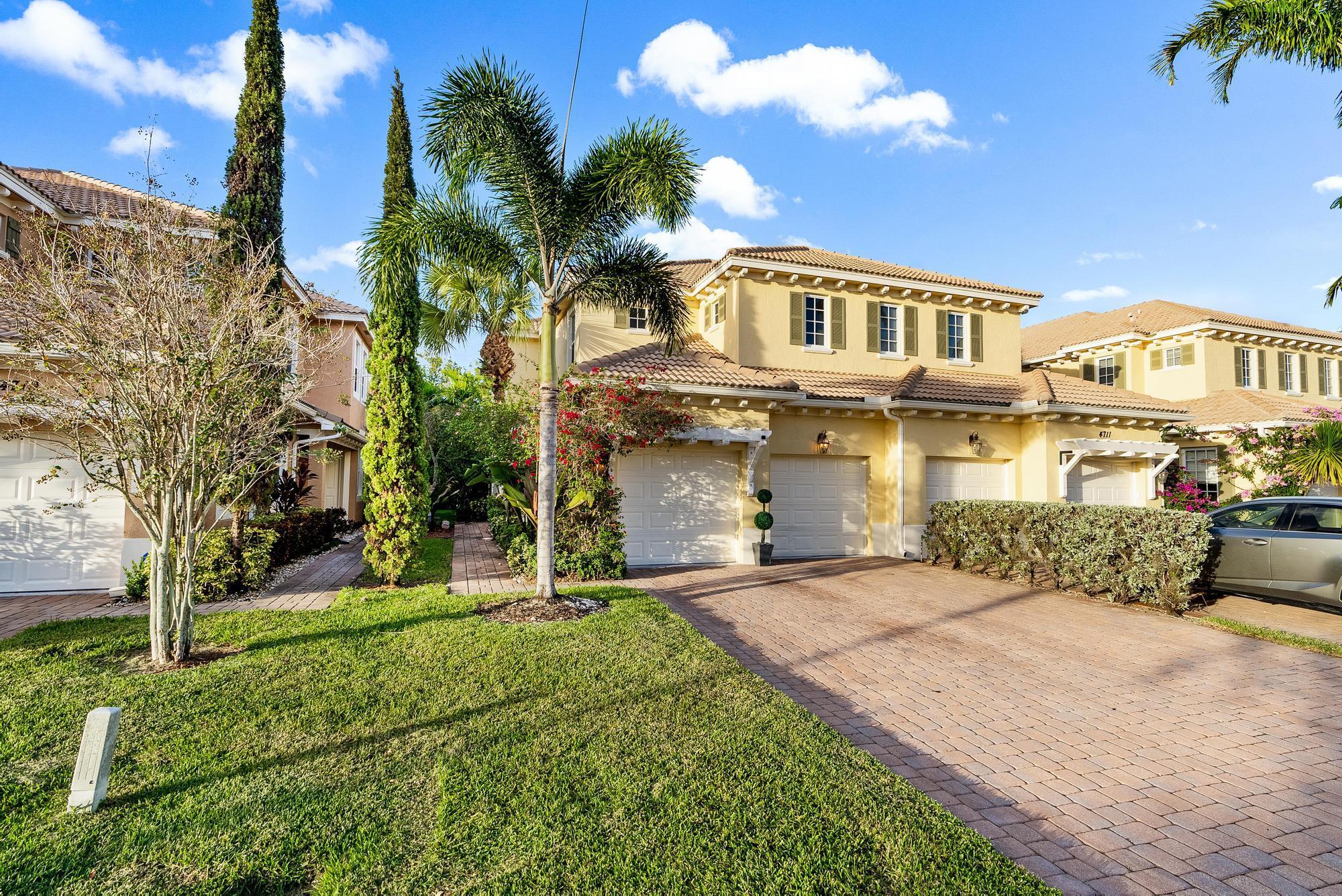 4715 Cadiz Circle