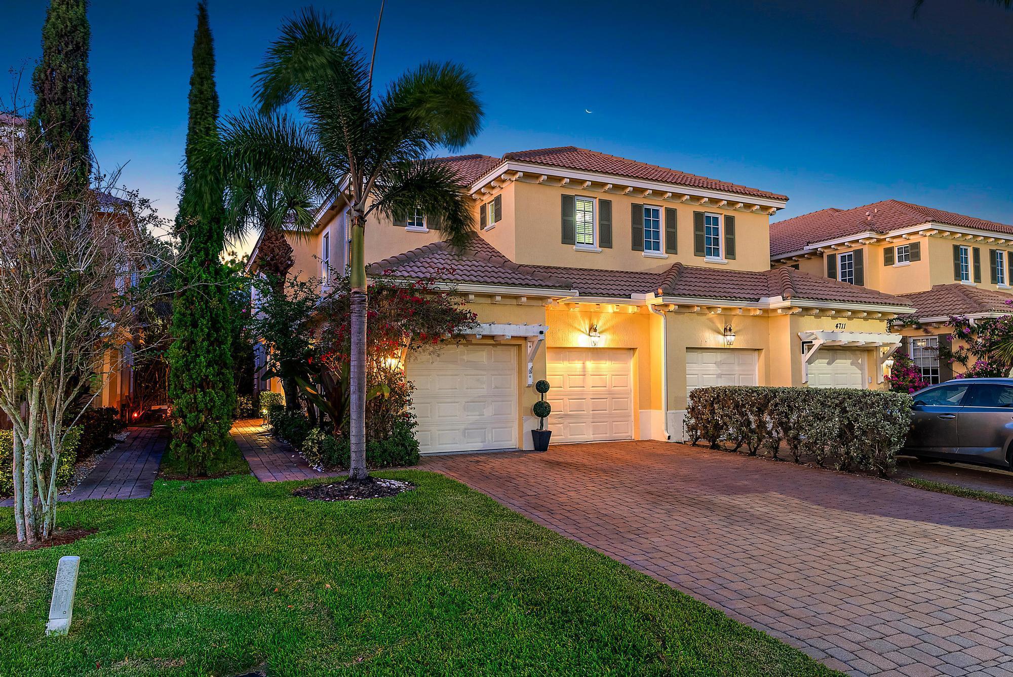 4715 Cadiz Circle
