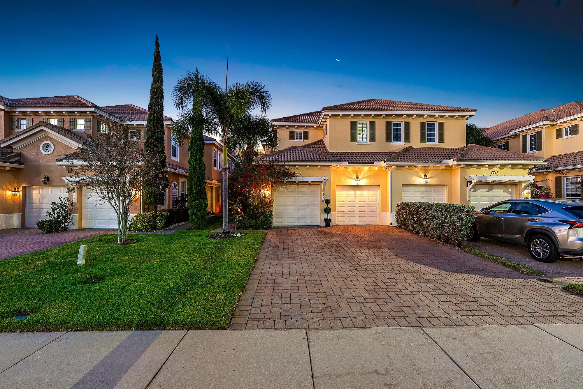 4715 Cadiz Circle