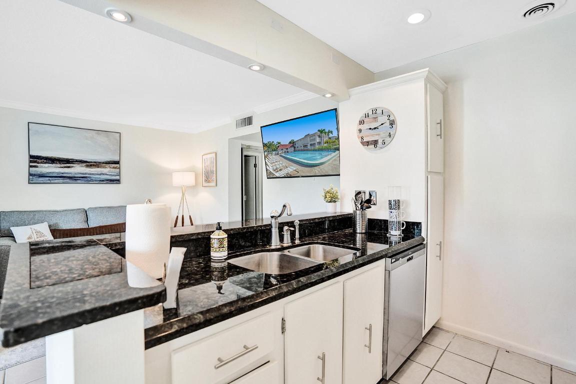 4201 S Ocean Blvd, #I7