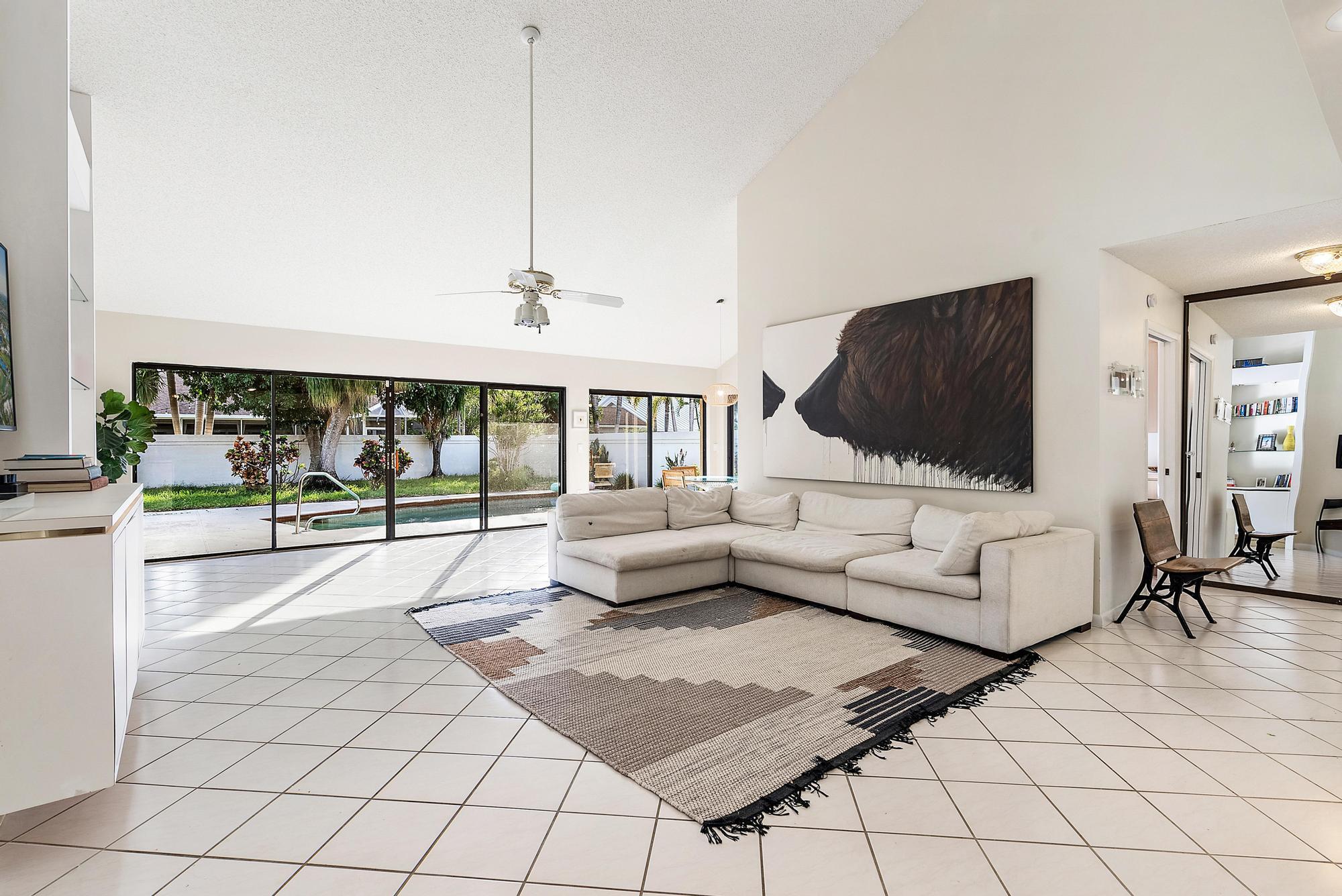 223 E River Park Drive