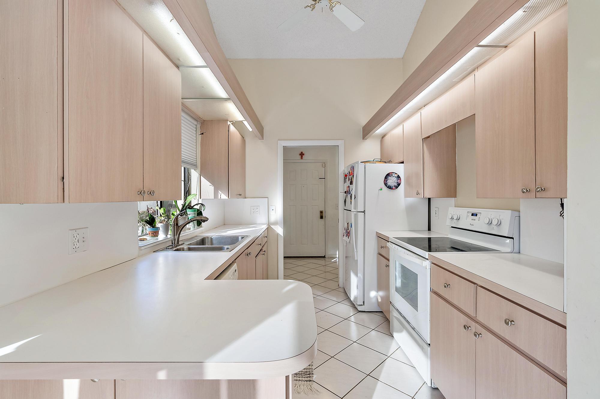 223 E River Park Drive