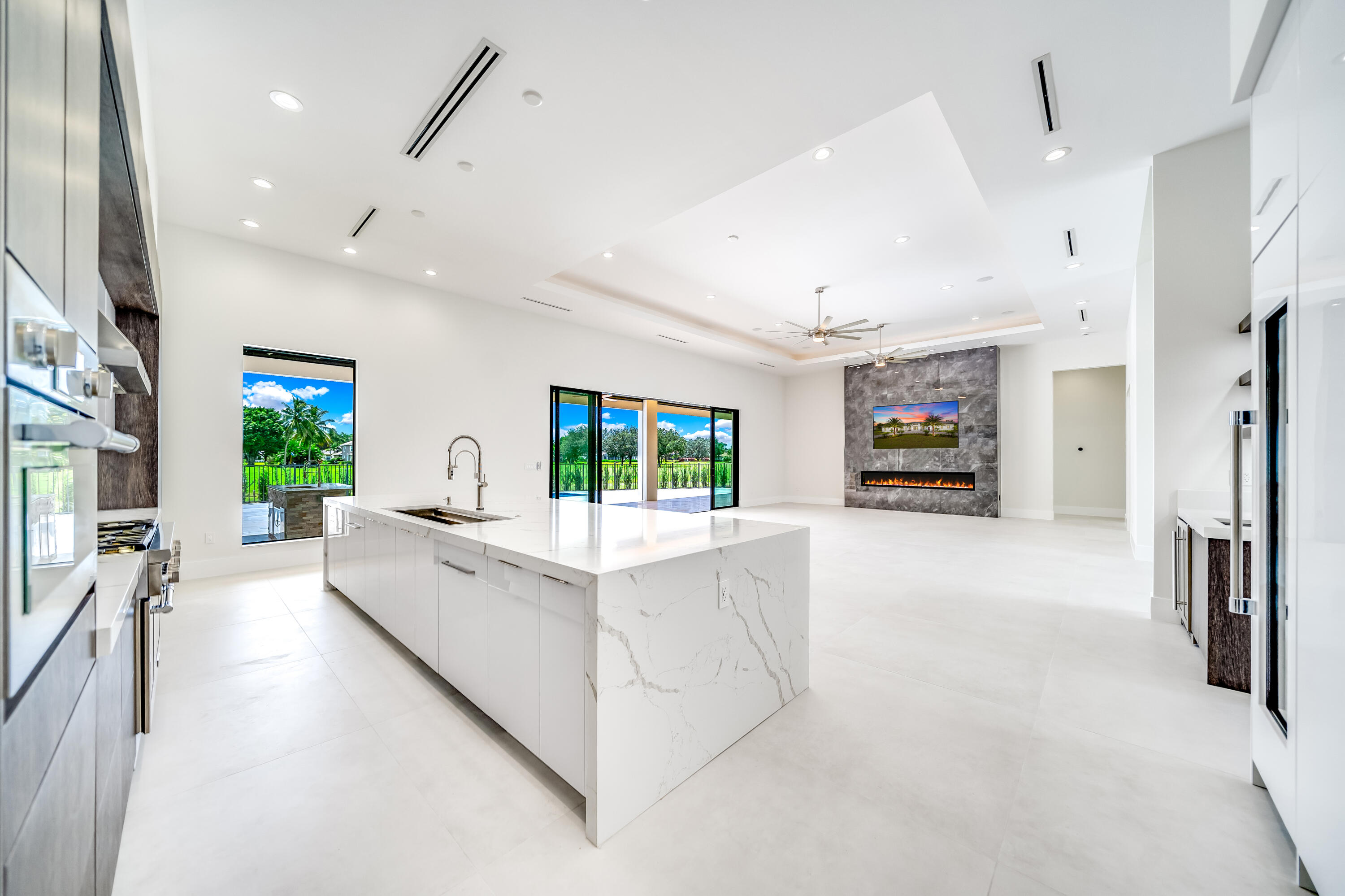 11921 Torreyanna Circle