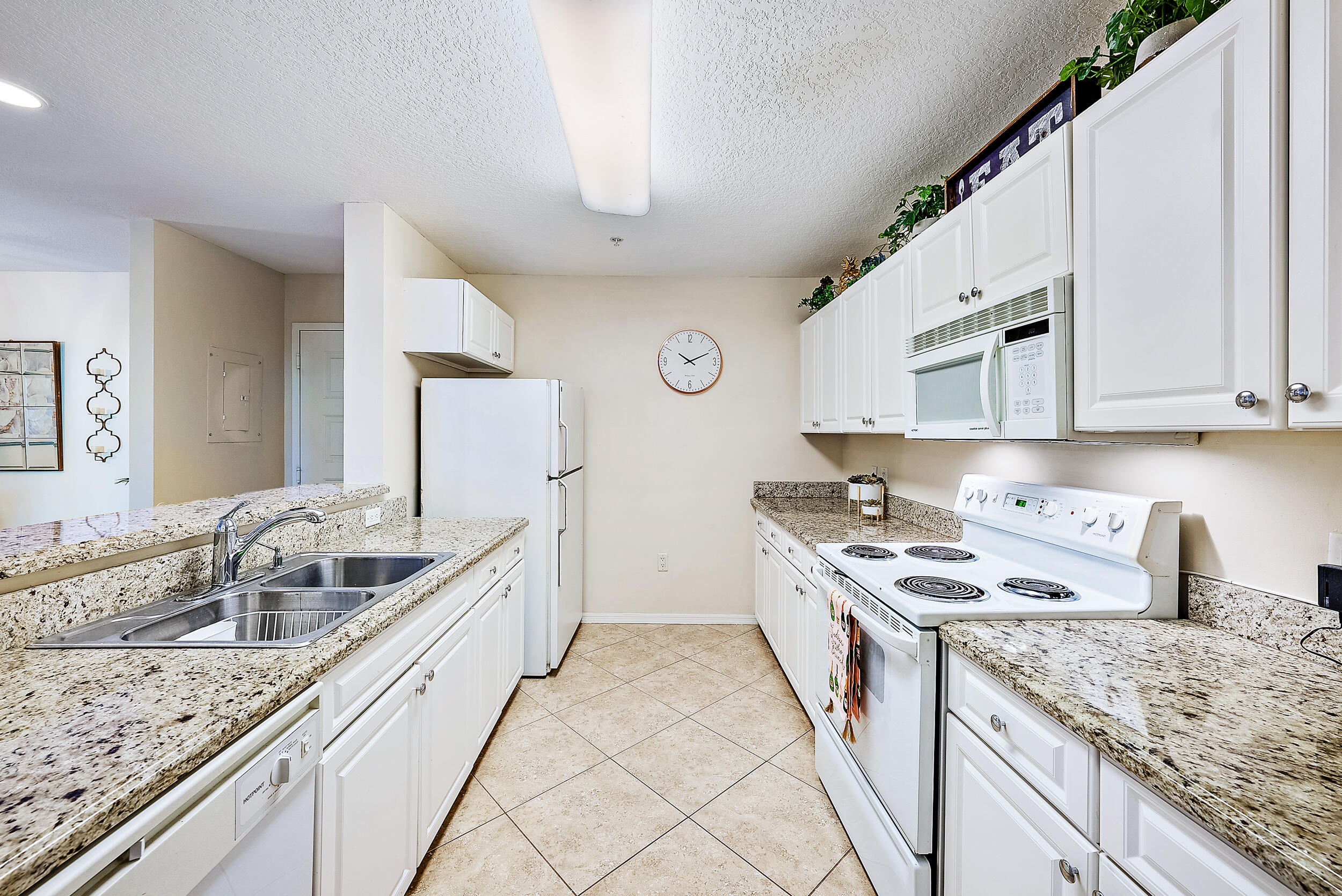 1200 Town Center Drive 225