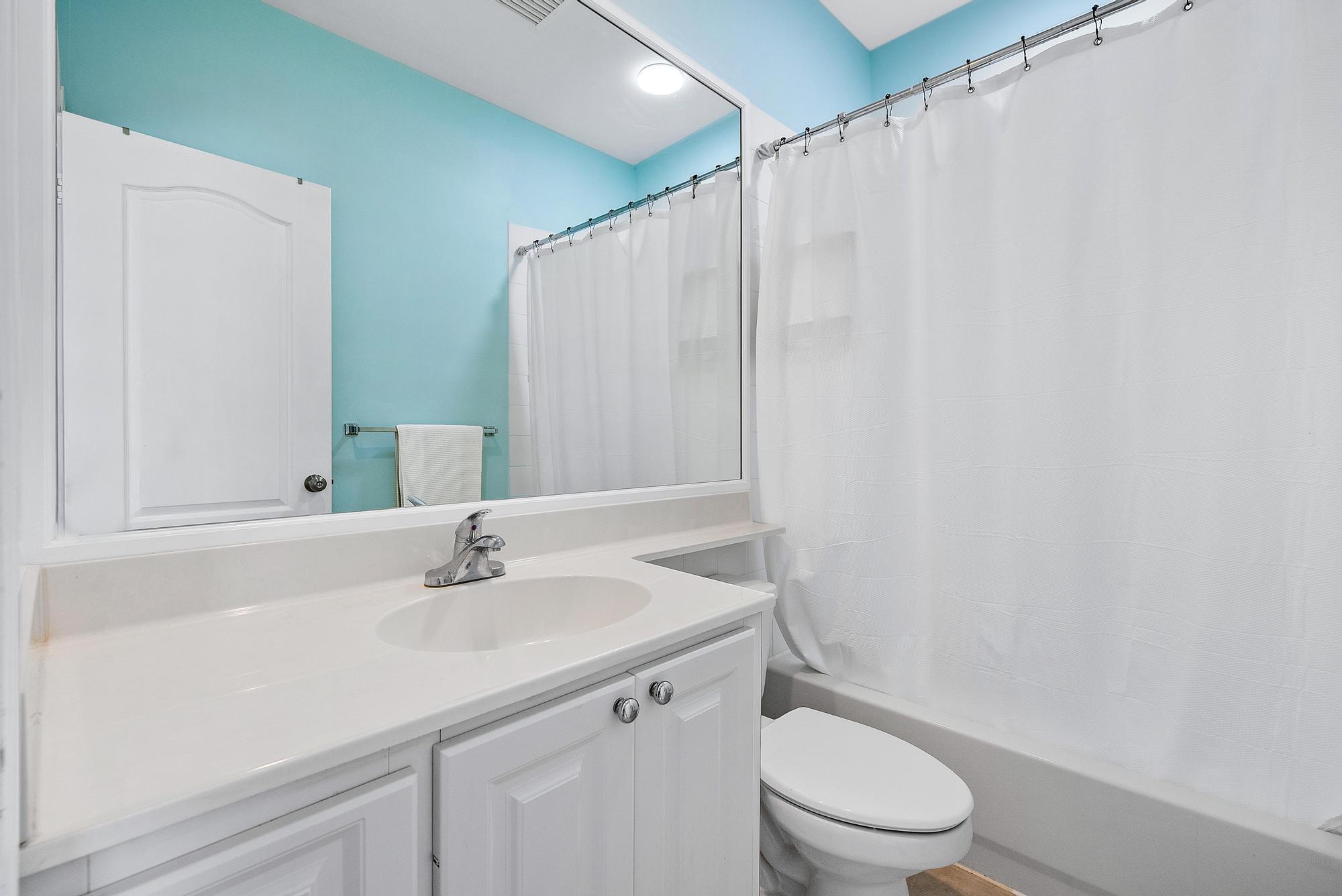 73 Laurel Oaks Circle