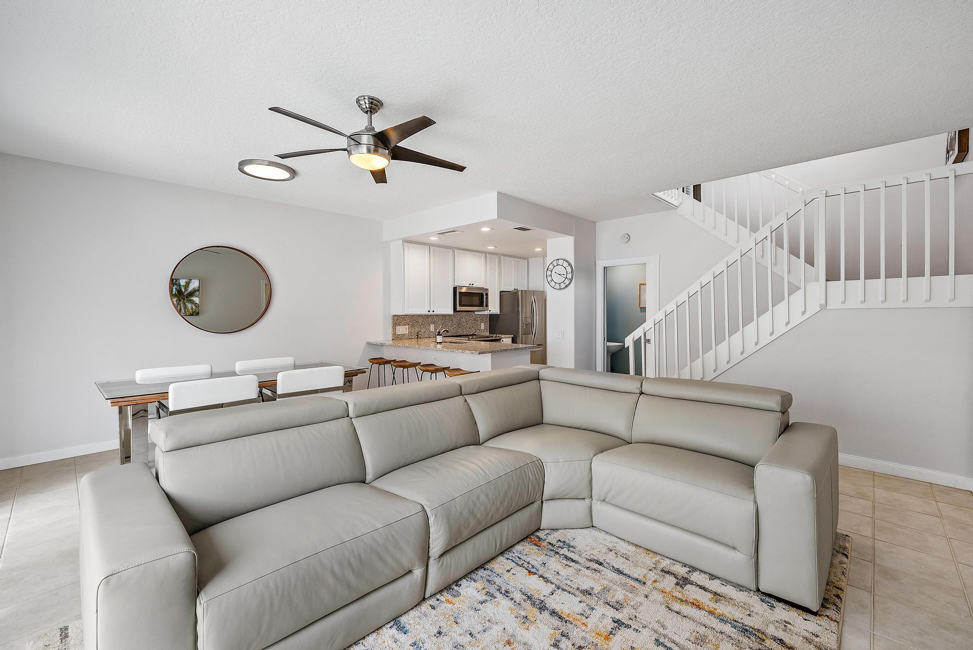 73 Laurel Oaks Circle