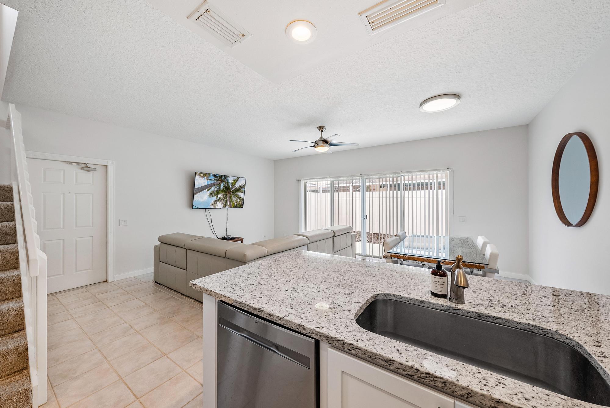 73 Laurel Oaks Circle