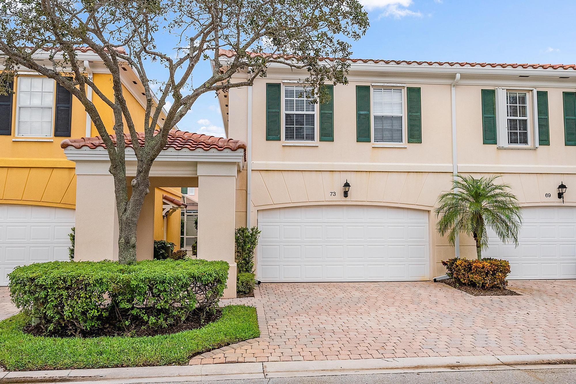 73 Laurel Oaks Circle