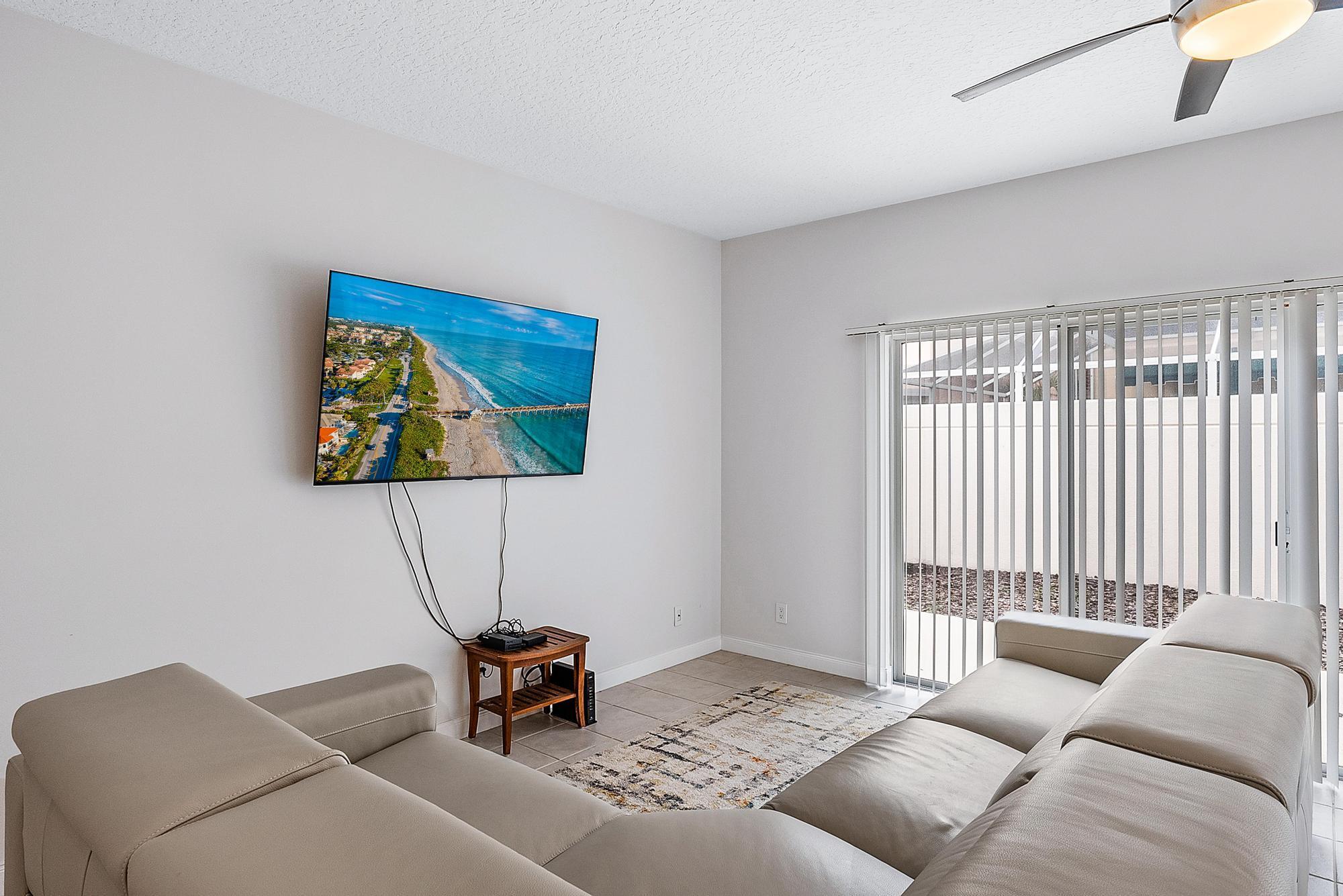 73 Laurel Oaks Circle