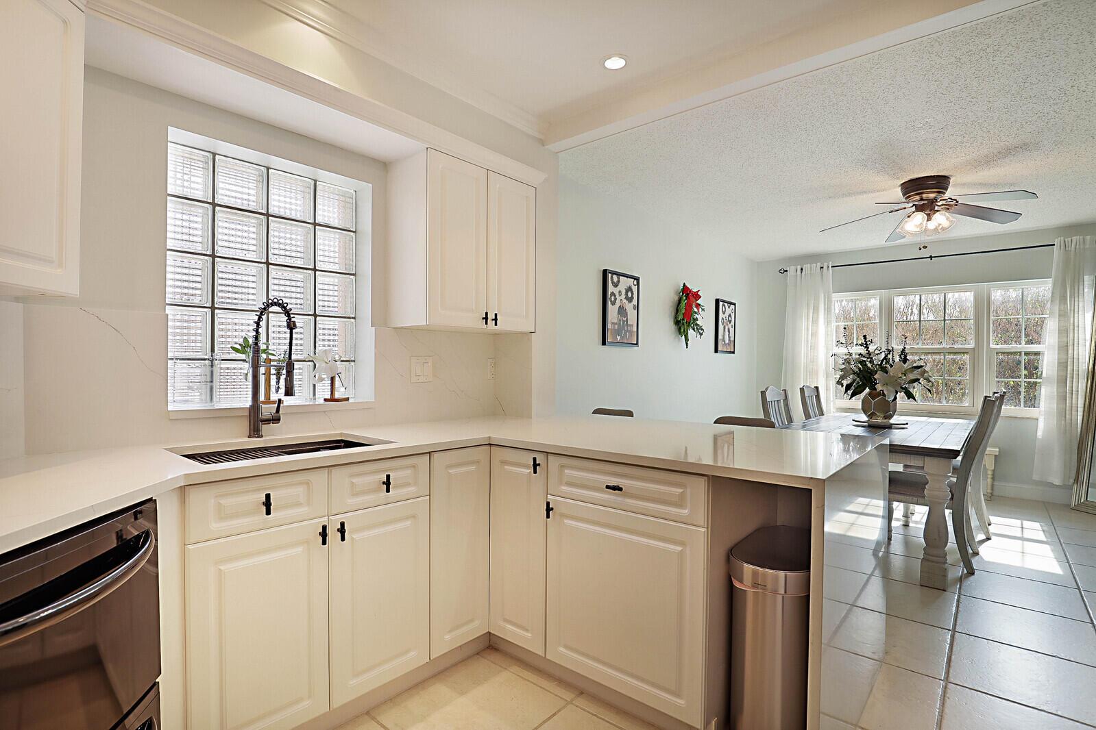 11595 Winchester Dr, #B