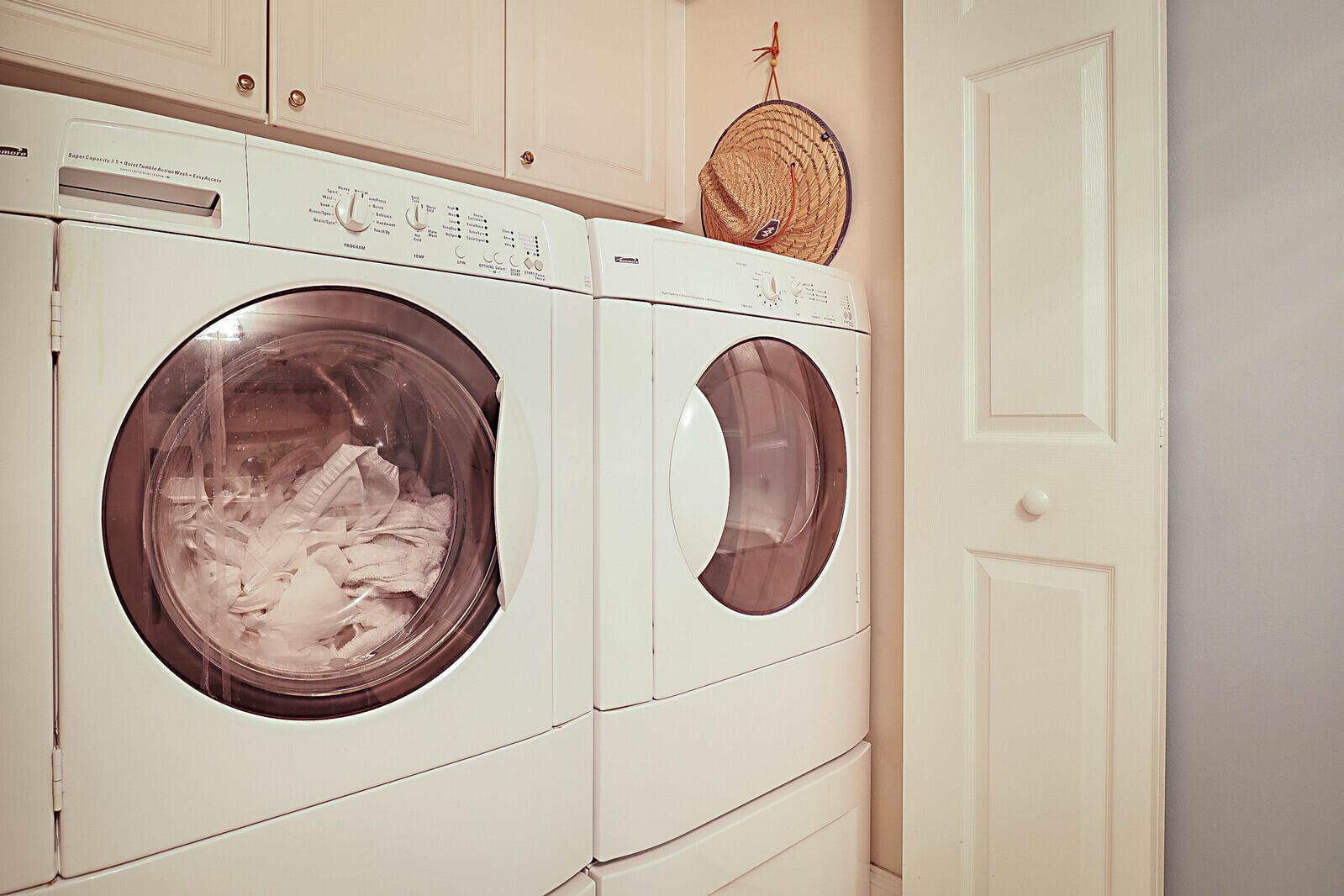 11595 Winchester Dr, #B