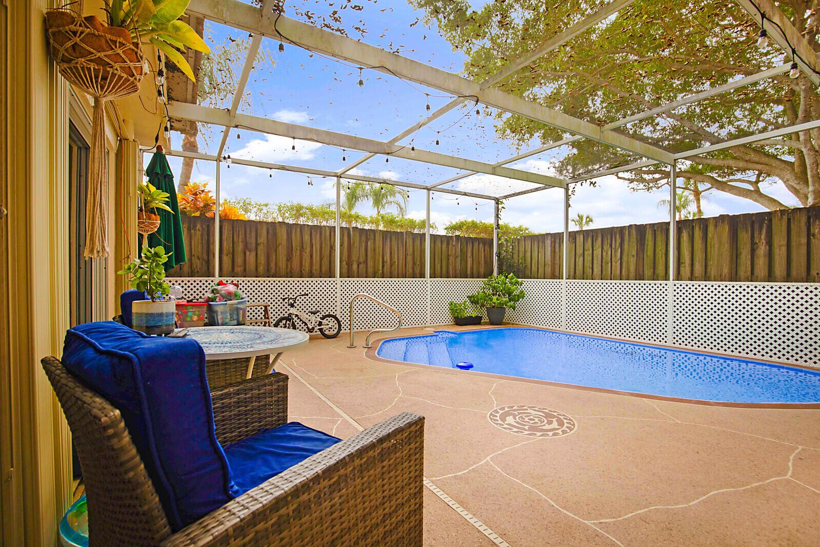 11595 Winchester Dr, #B