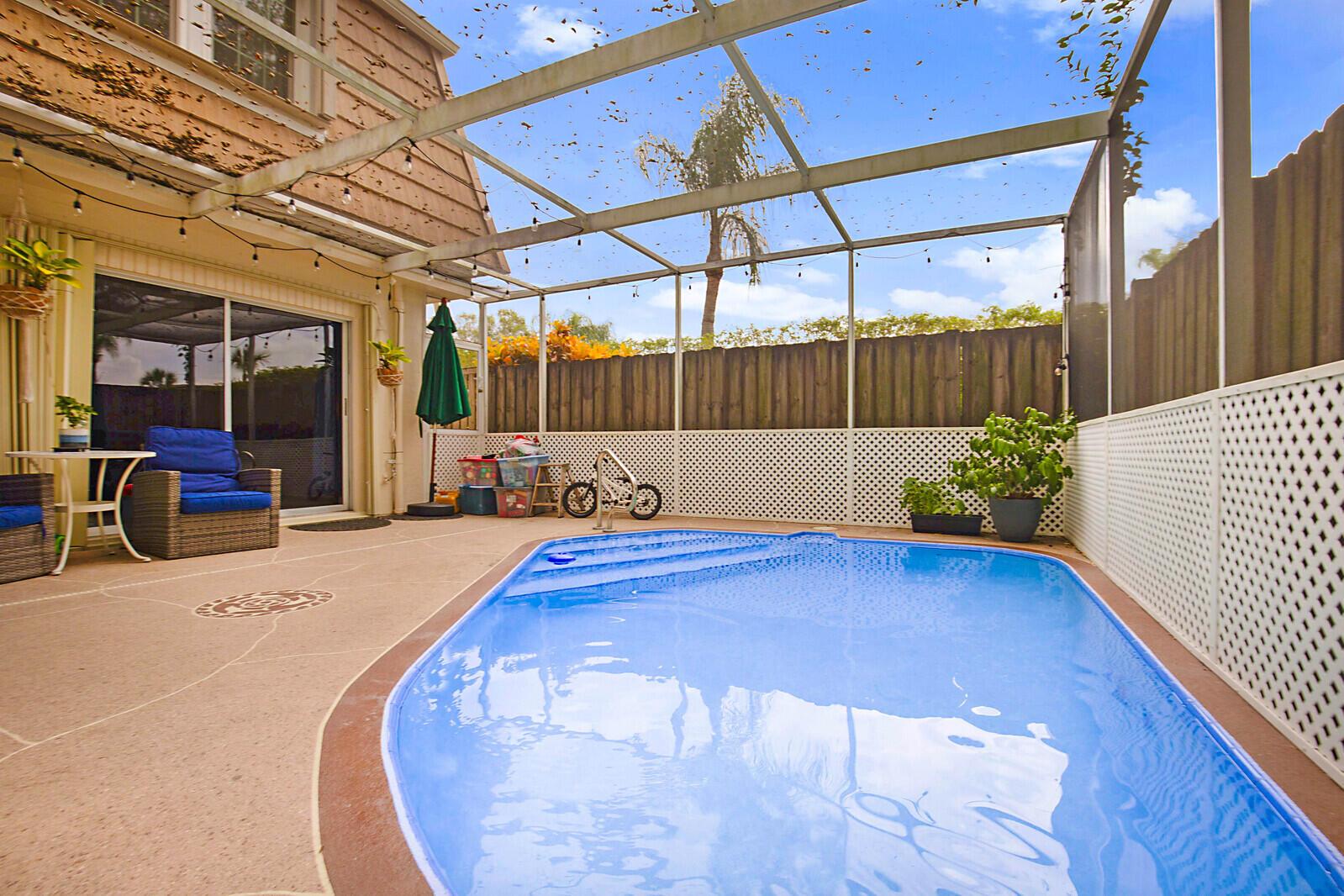 11595 Winchester Dr, #B