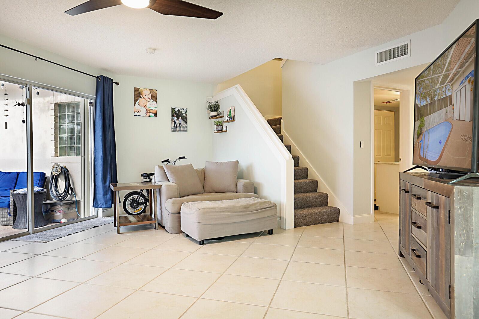 11595 Winchester Dr, #B