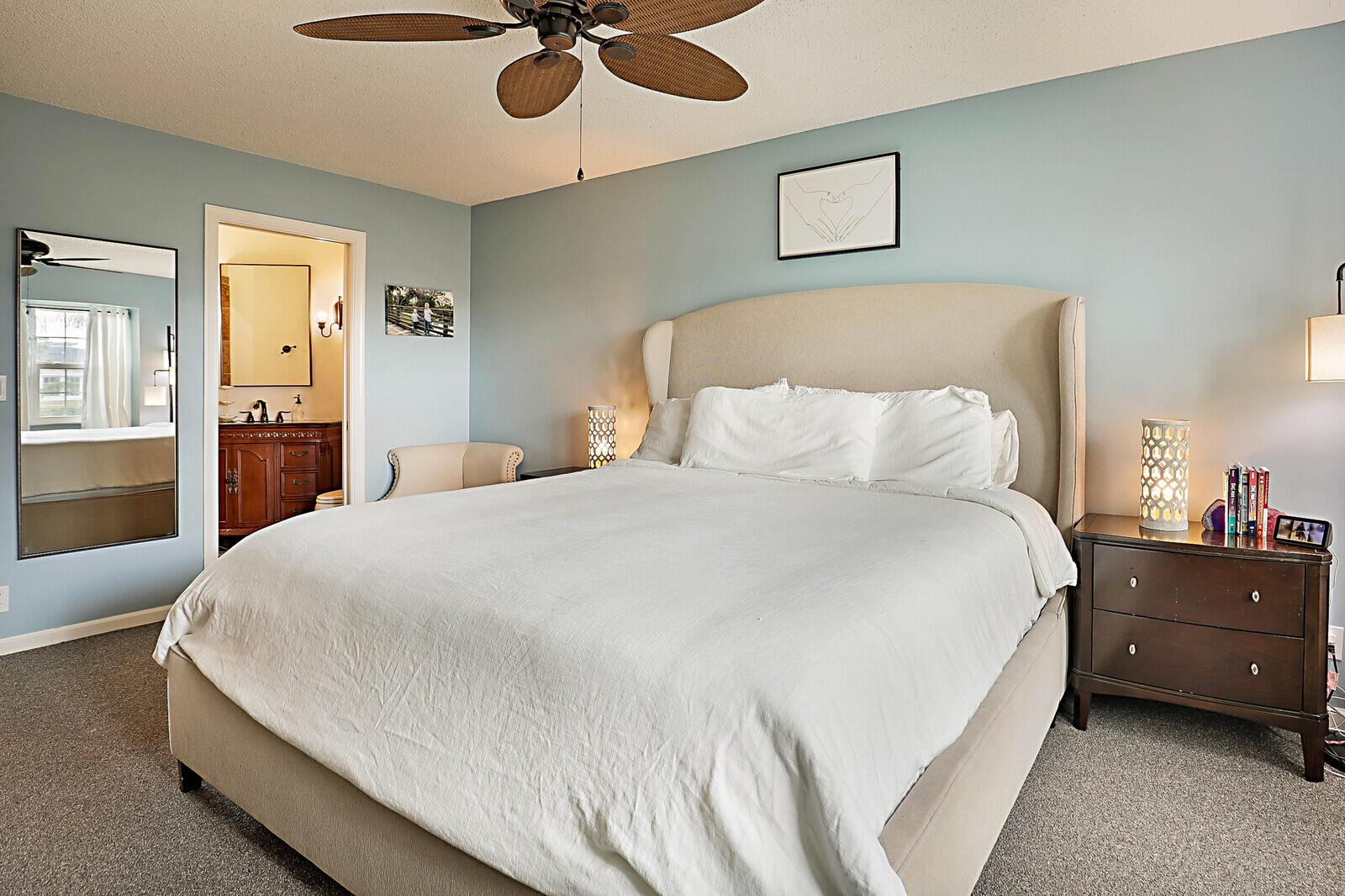 11595 Winchester Dr, #B