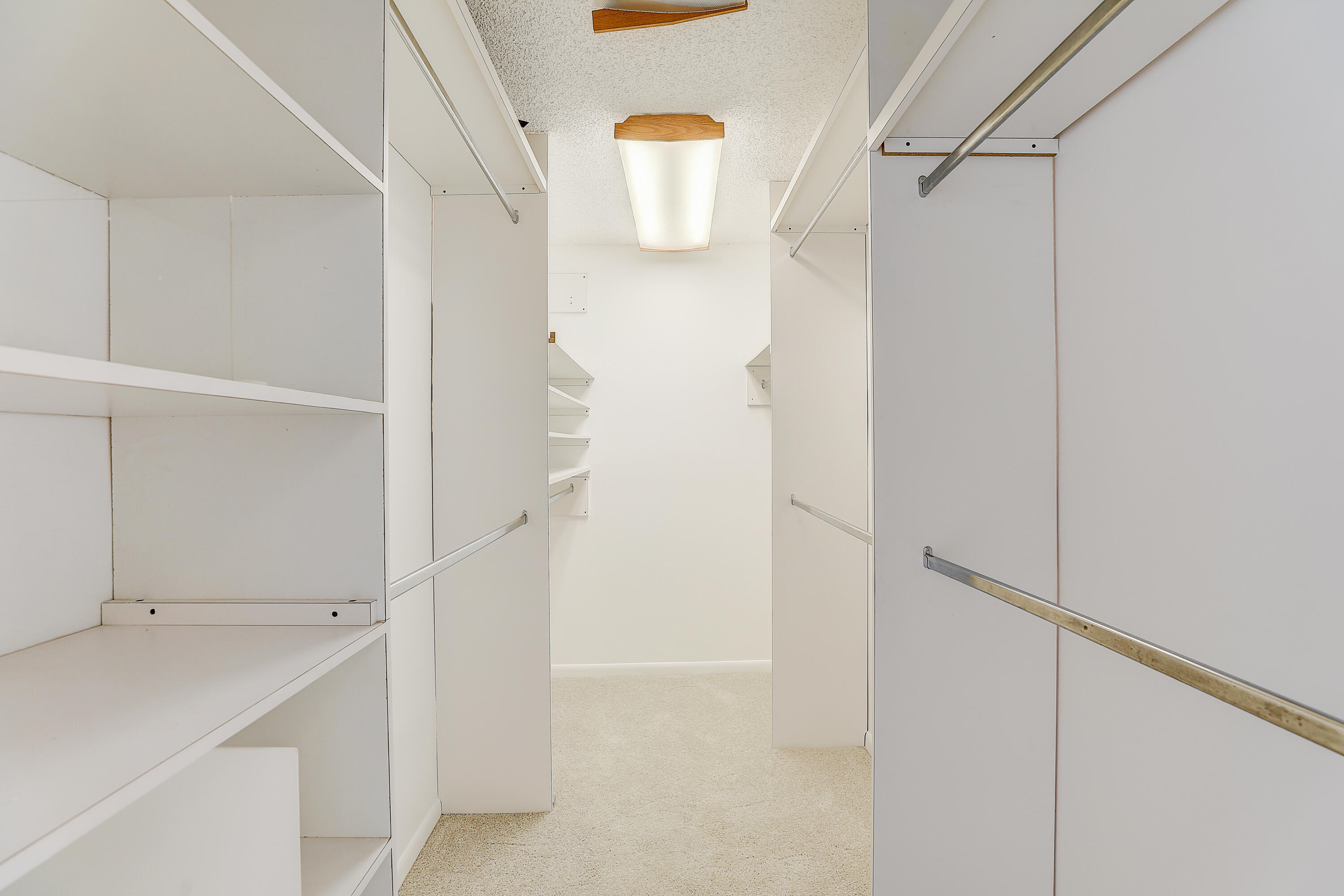 2000 Presidential Way 901