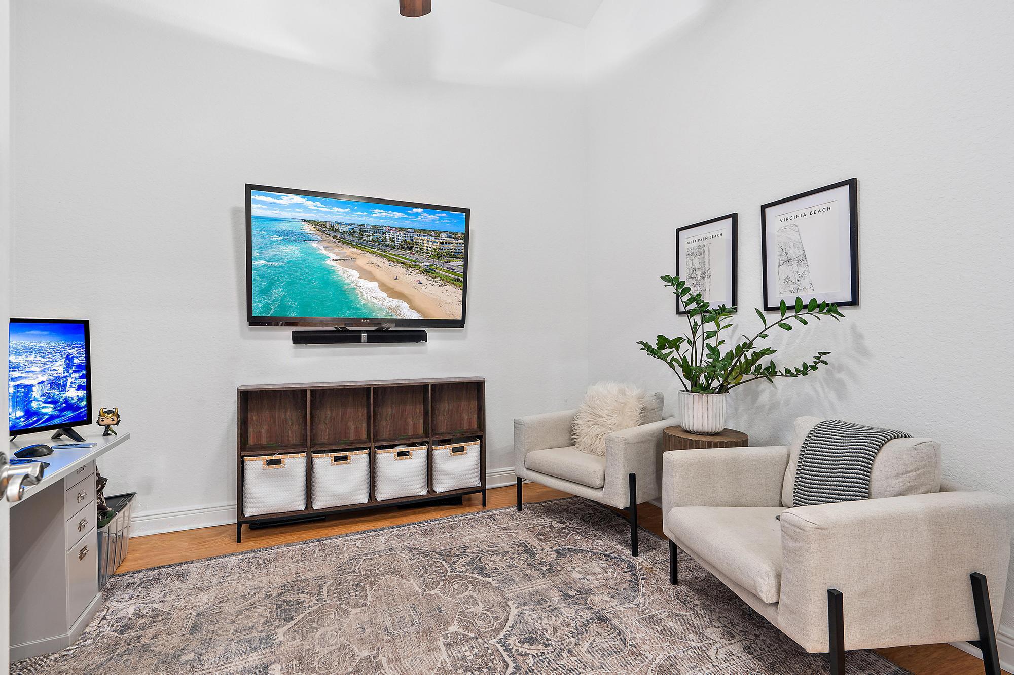 5356 SW Landing Creek Drive