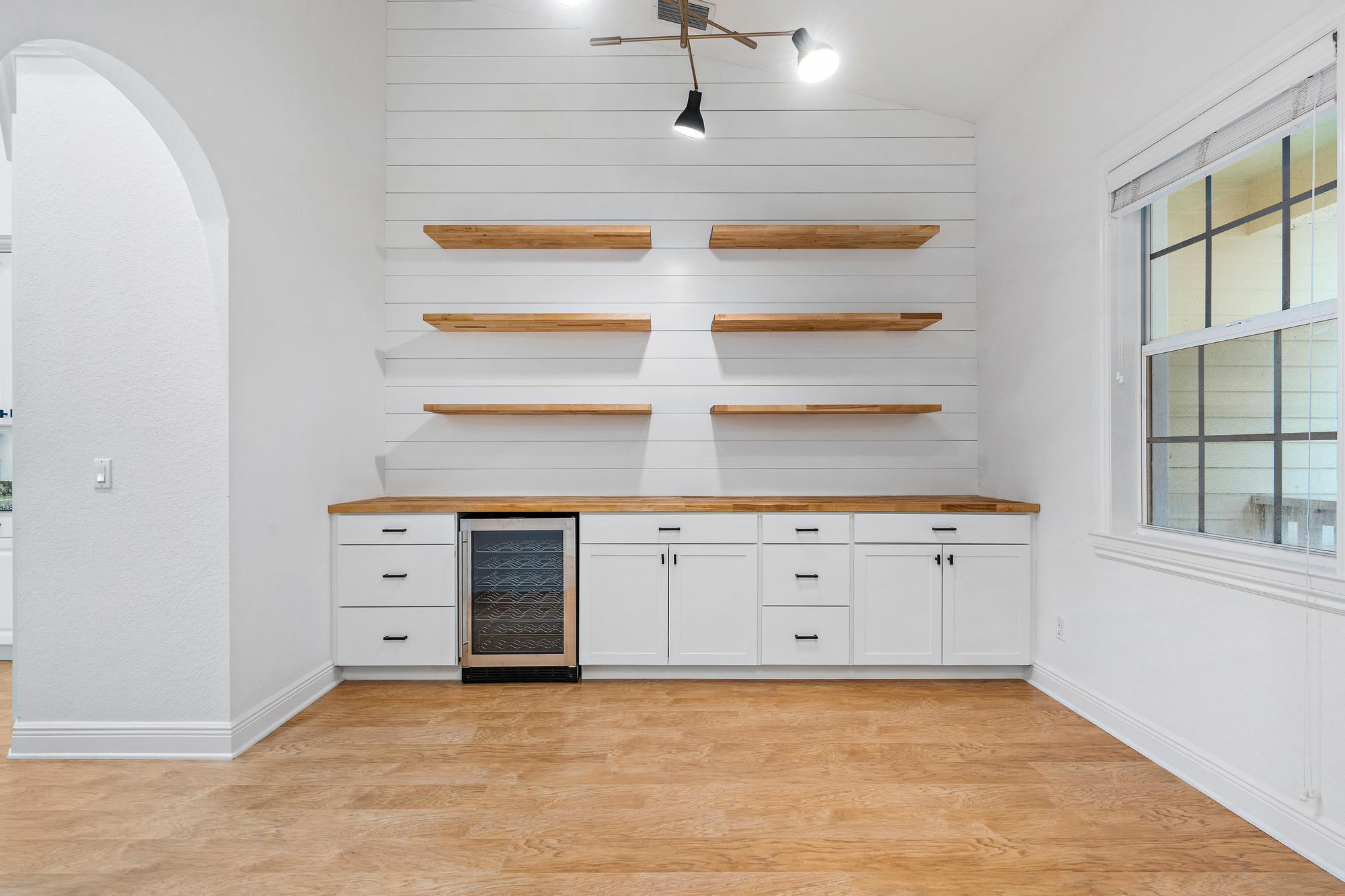 5356 SW Landing Creek Drive