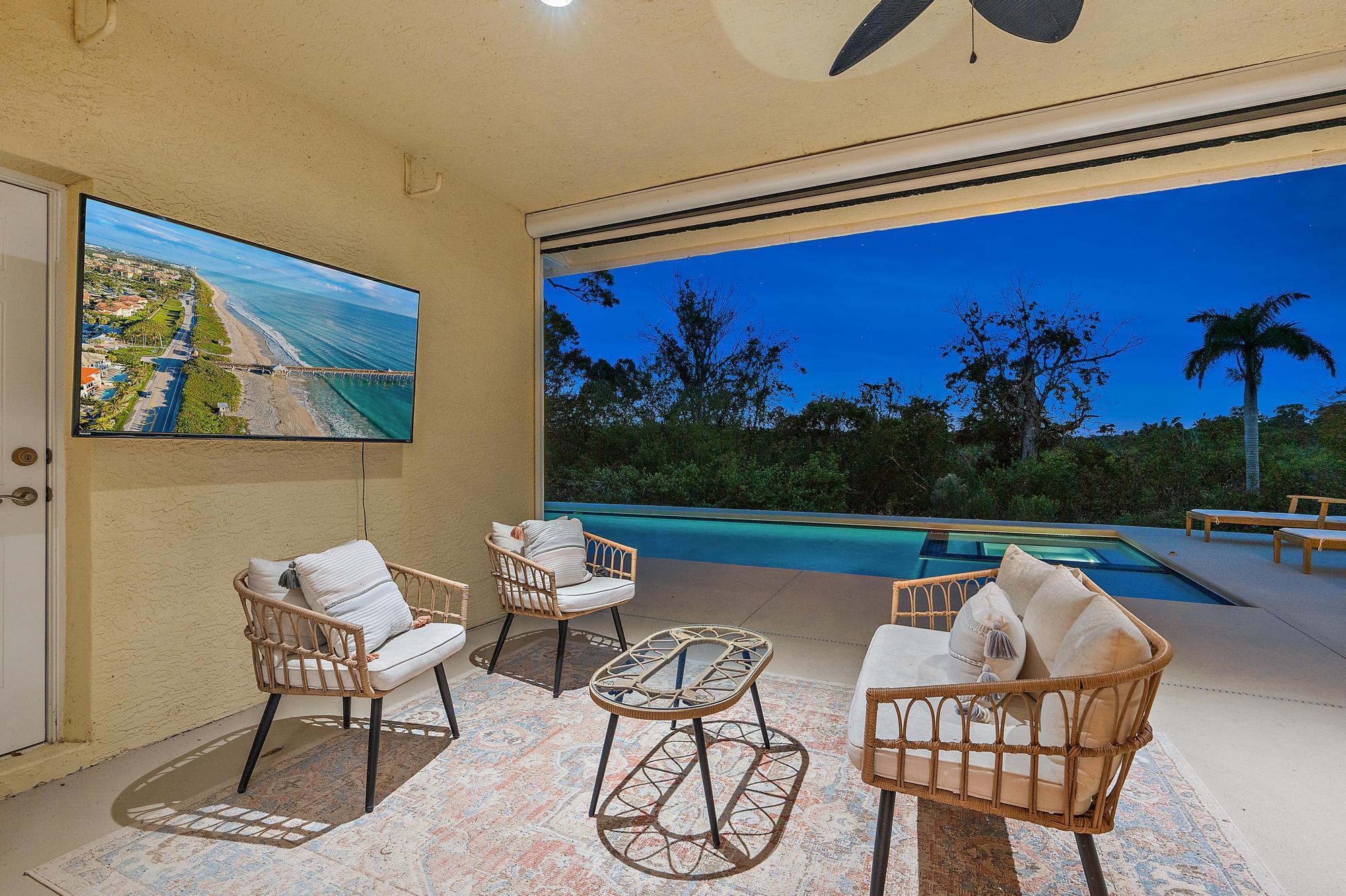 5356 SW Landing Creek Drive