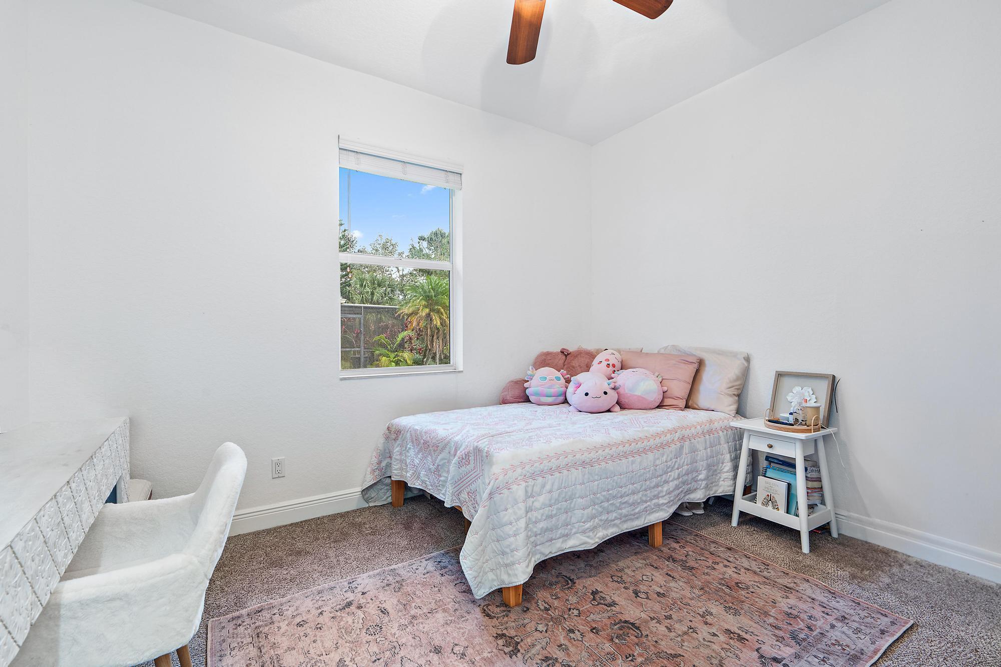 5356 SW Landing Creek Drive