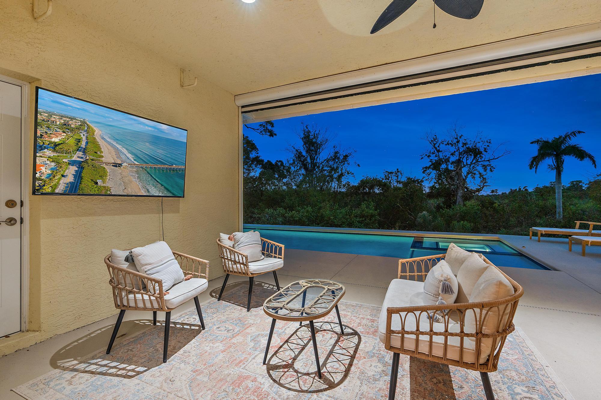 5356 SW Landing Creek Drive