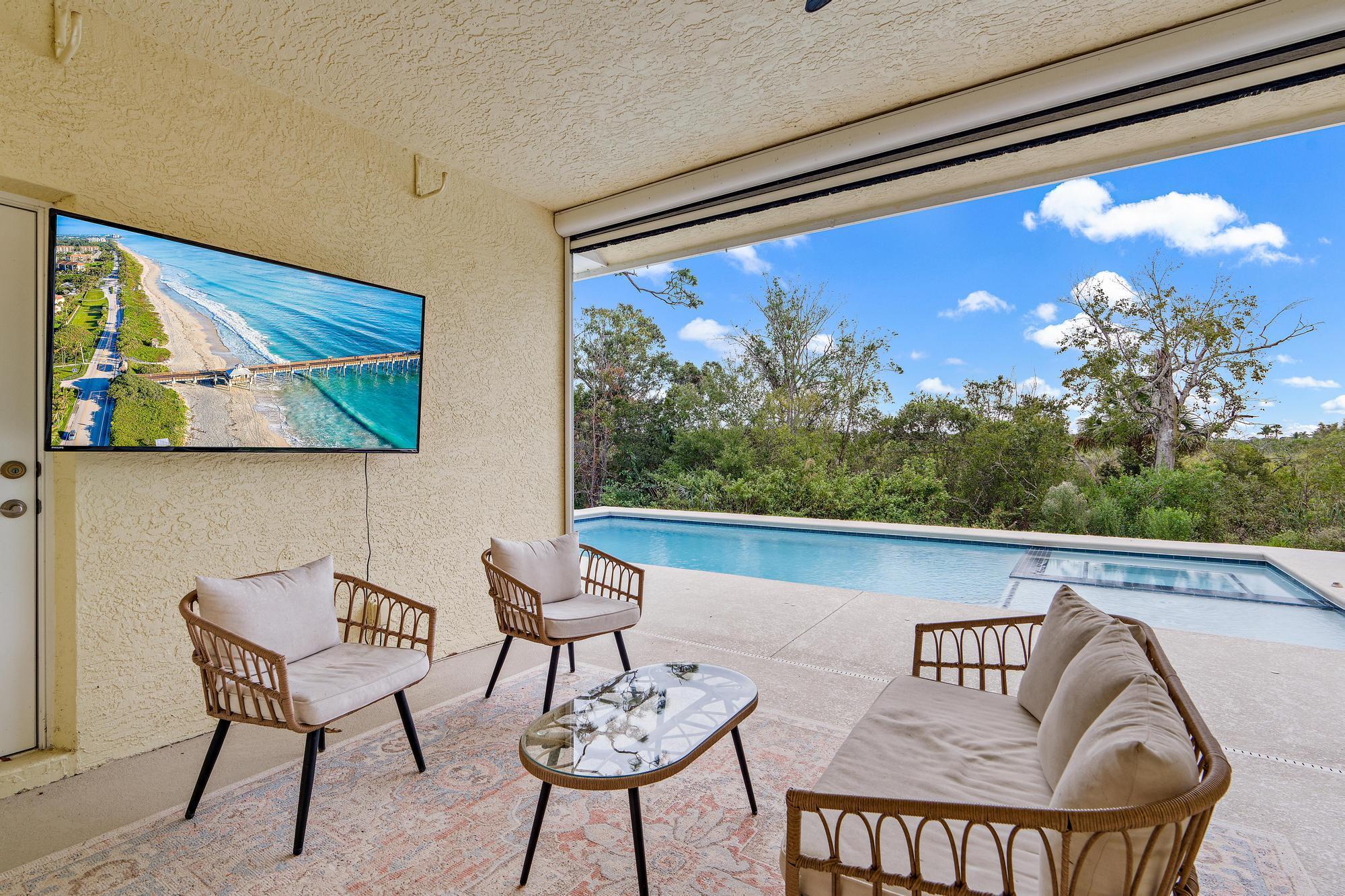 5356 SW Landing Creek Drive