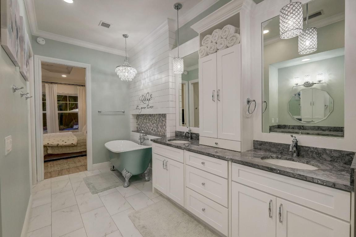 19199 SE Daniel Lane