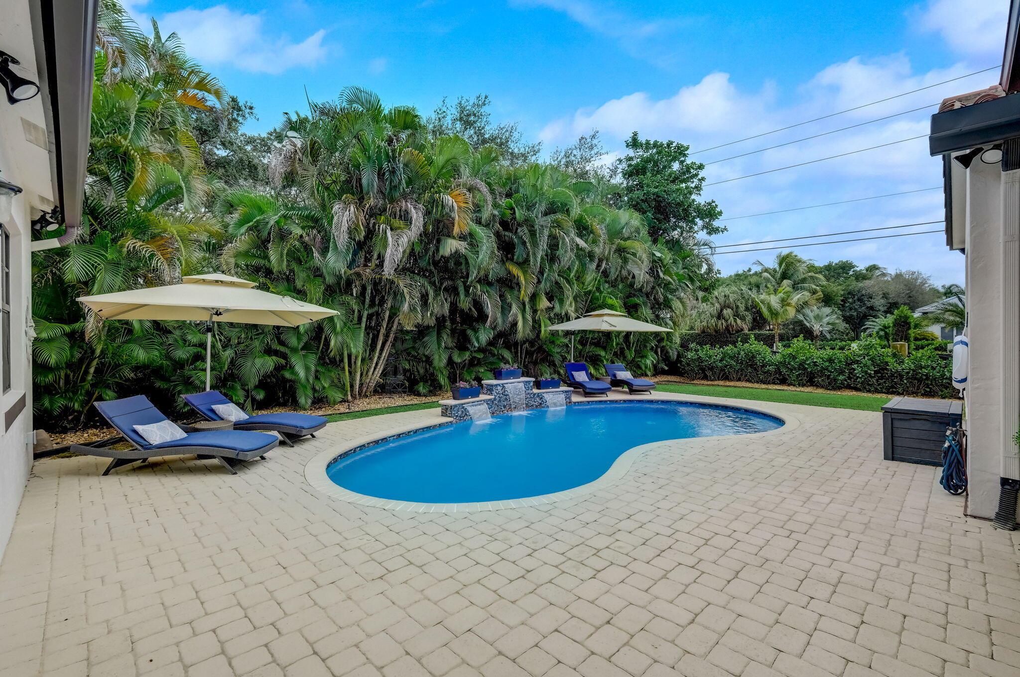 19199 SE Daniel Lane