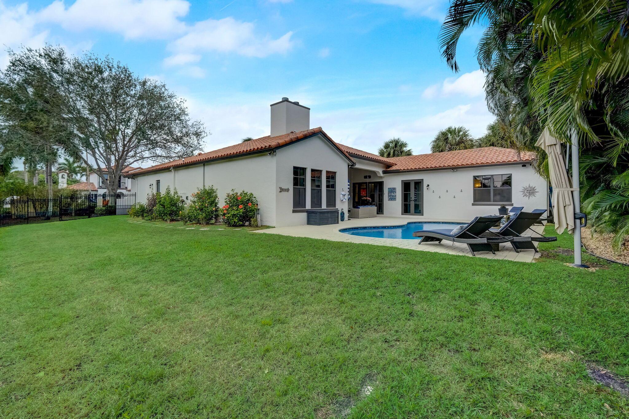 19199 SE Daniel Lane