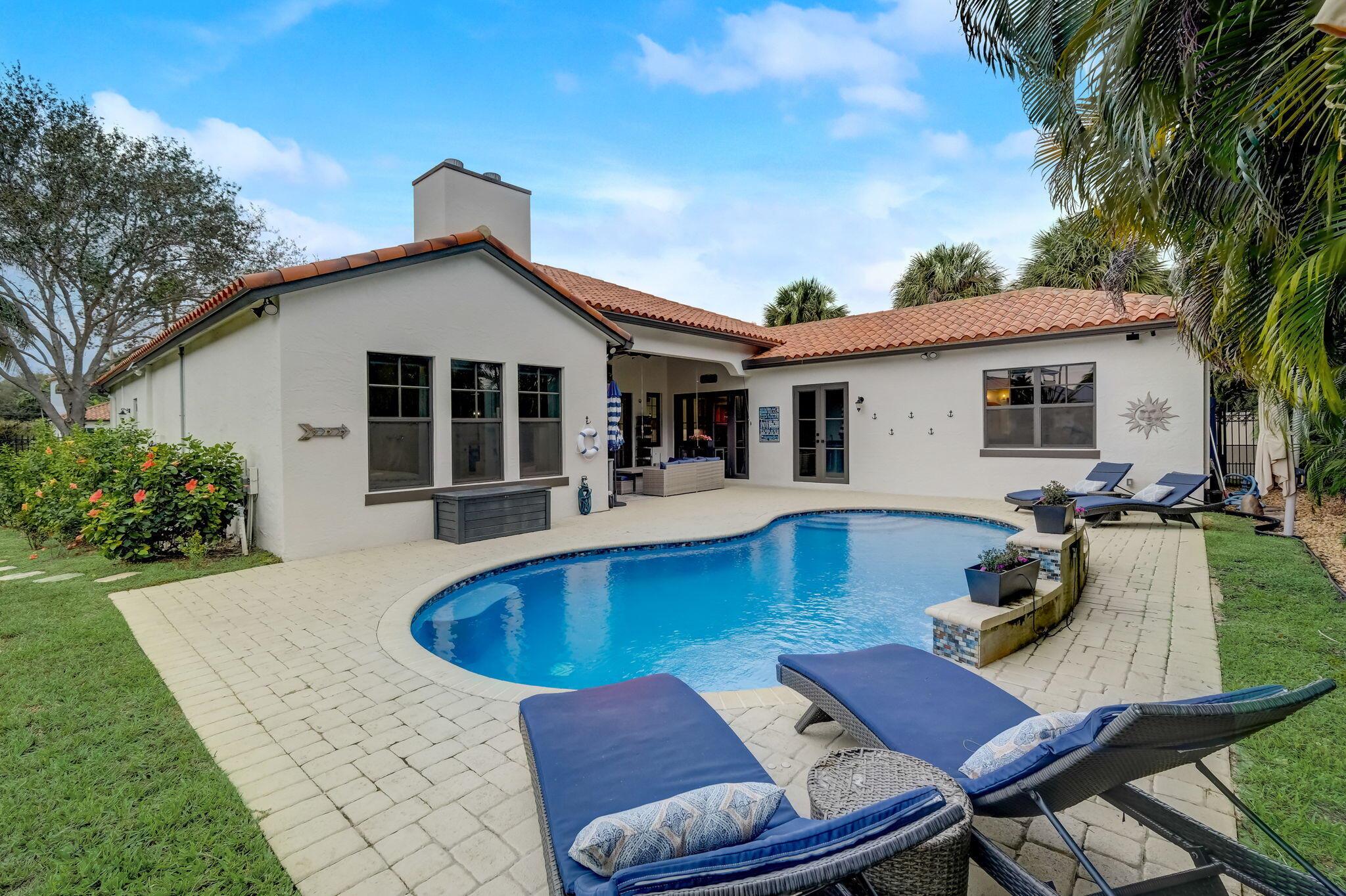 19199 SE Daniel Lane