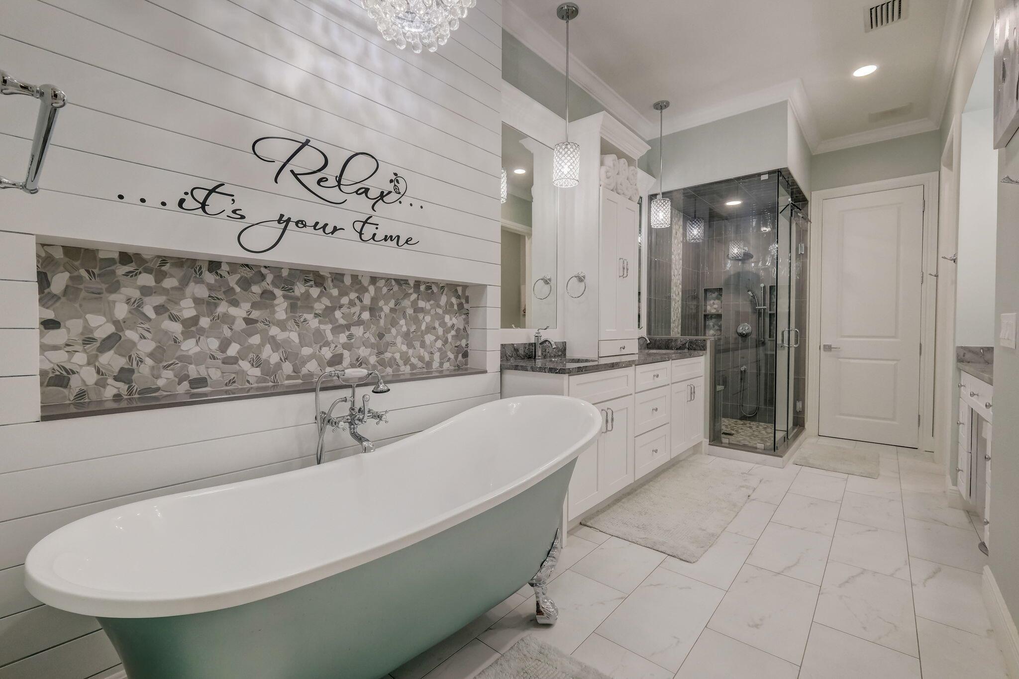 19199 SE Daniel Lane