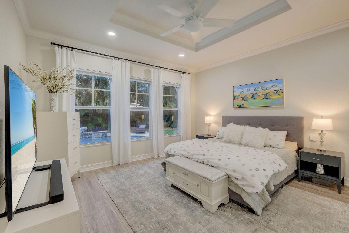 19199 SE Daniel Lane