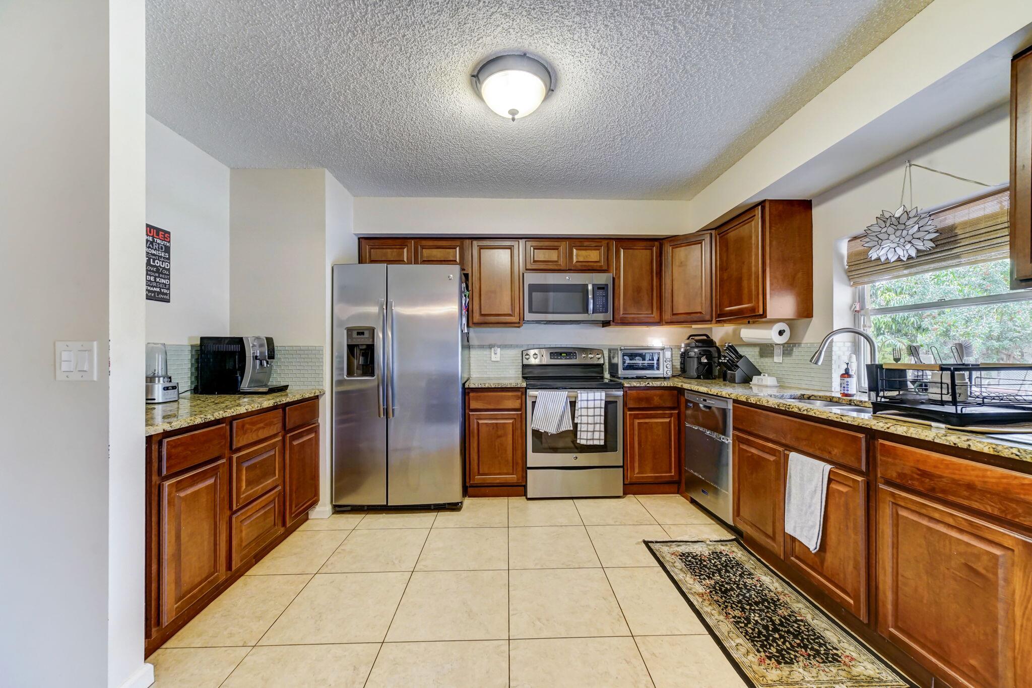 1411 Kilgore Lane