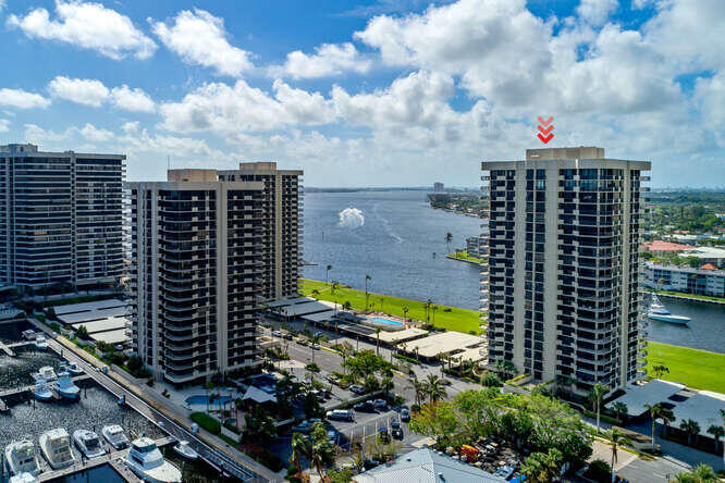 123 Lakeshore Drive 442