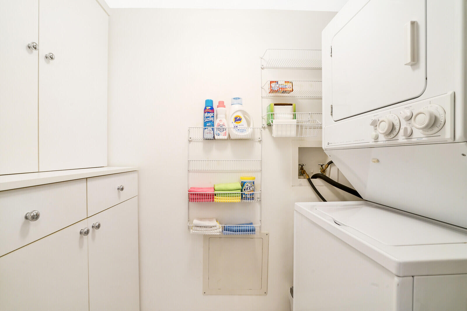 123 Lakeshore Drive 442