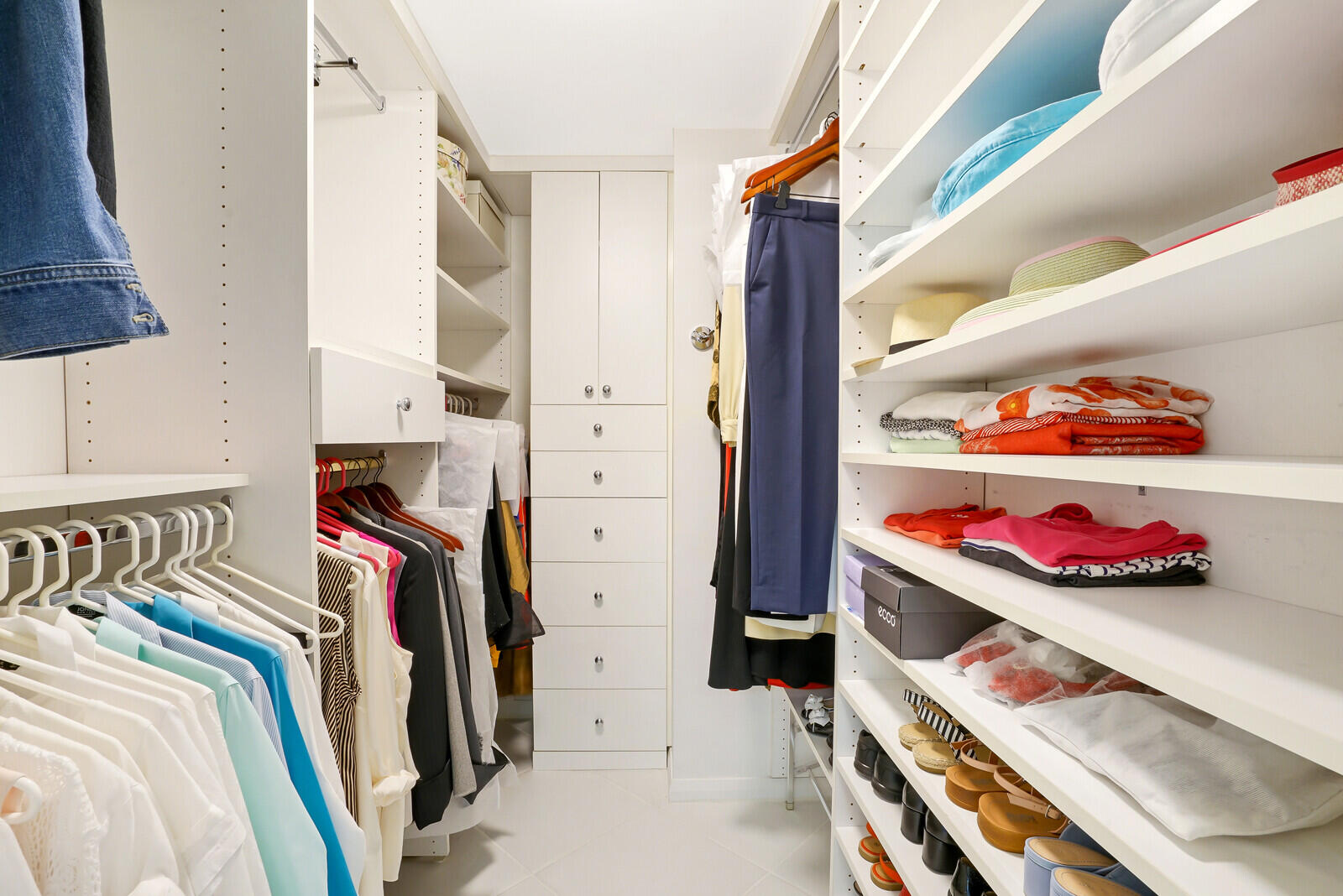 123 Lakeshore Drive 442