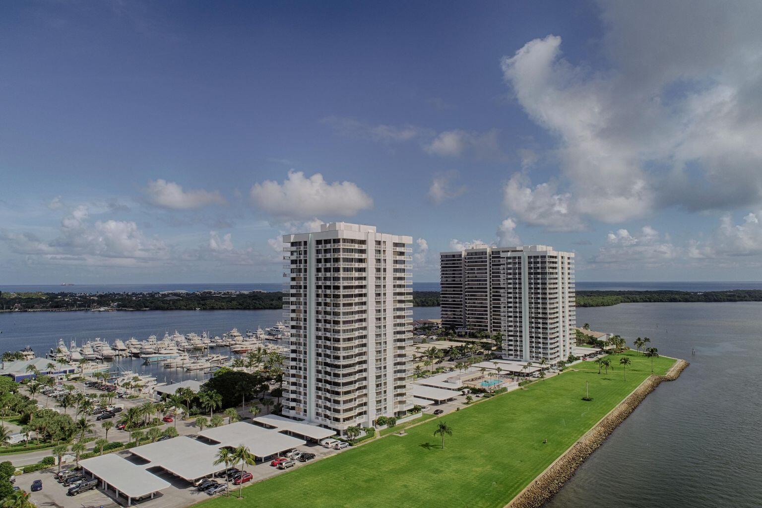 123 Lakeshore Drive 442
