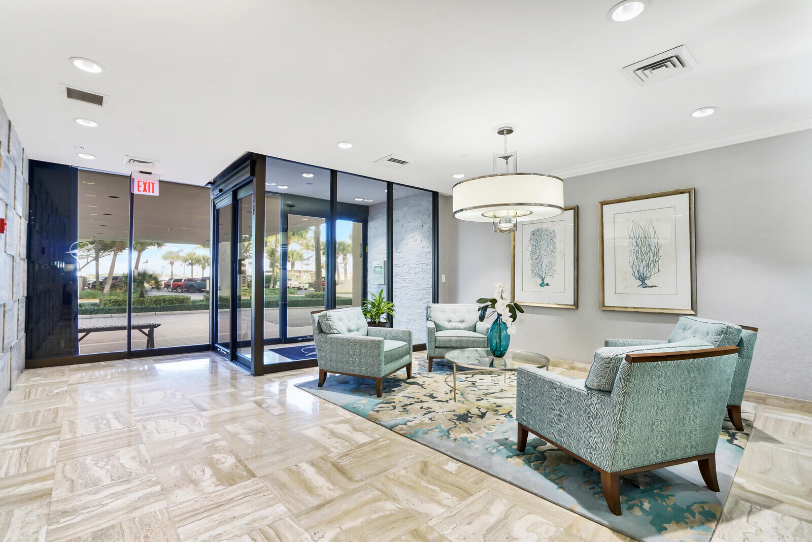 123 Lakeshore Drive 442