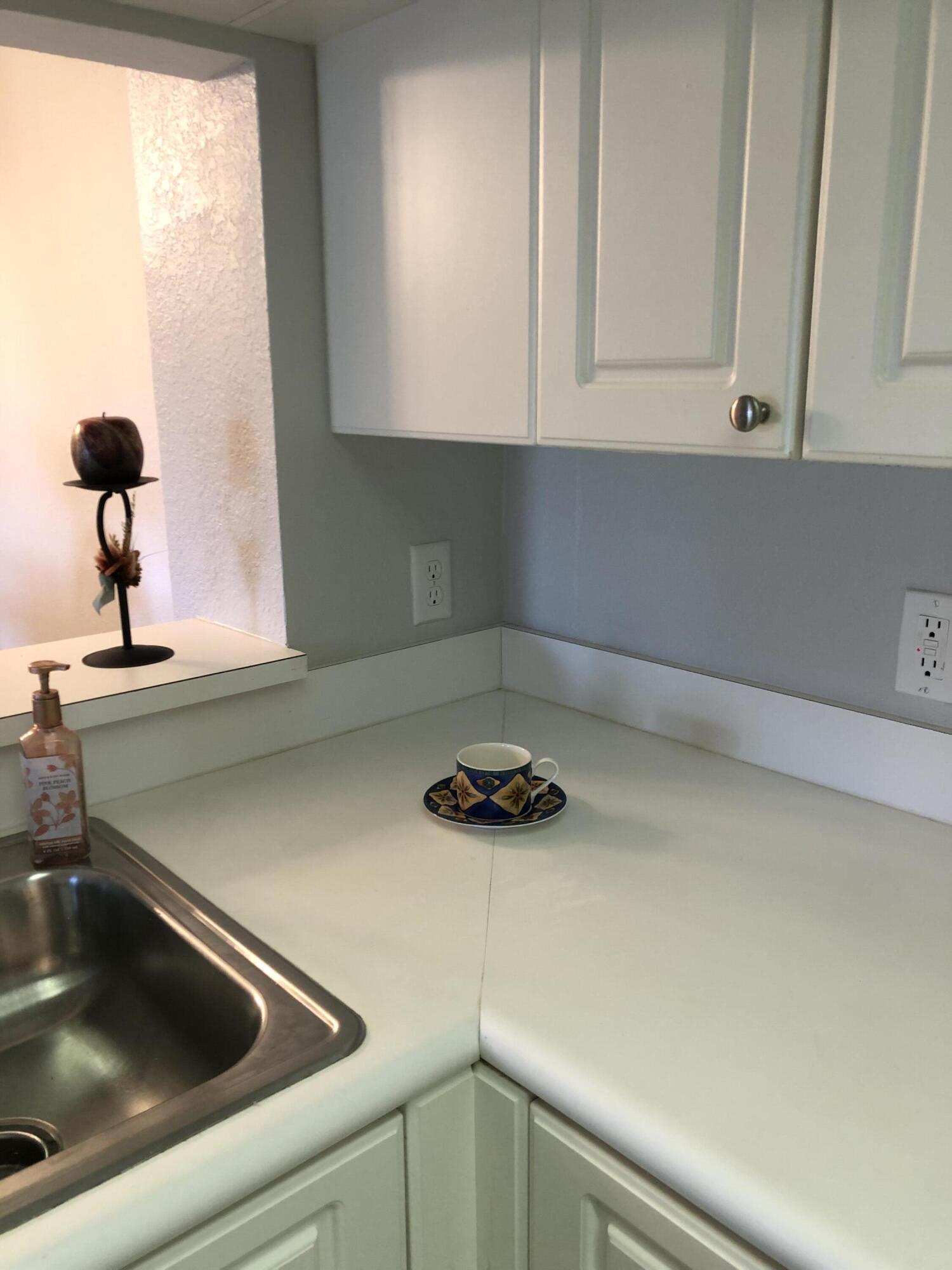 3023 Alcazar Place 305